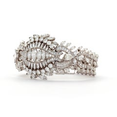 Platinum Vintage Bracelet with Approx 25 Carat of White Diamonds