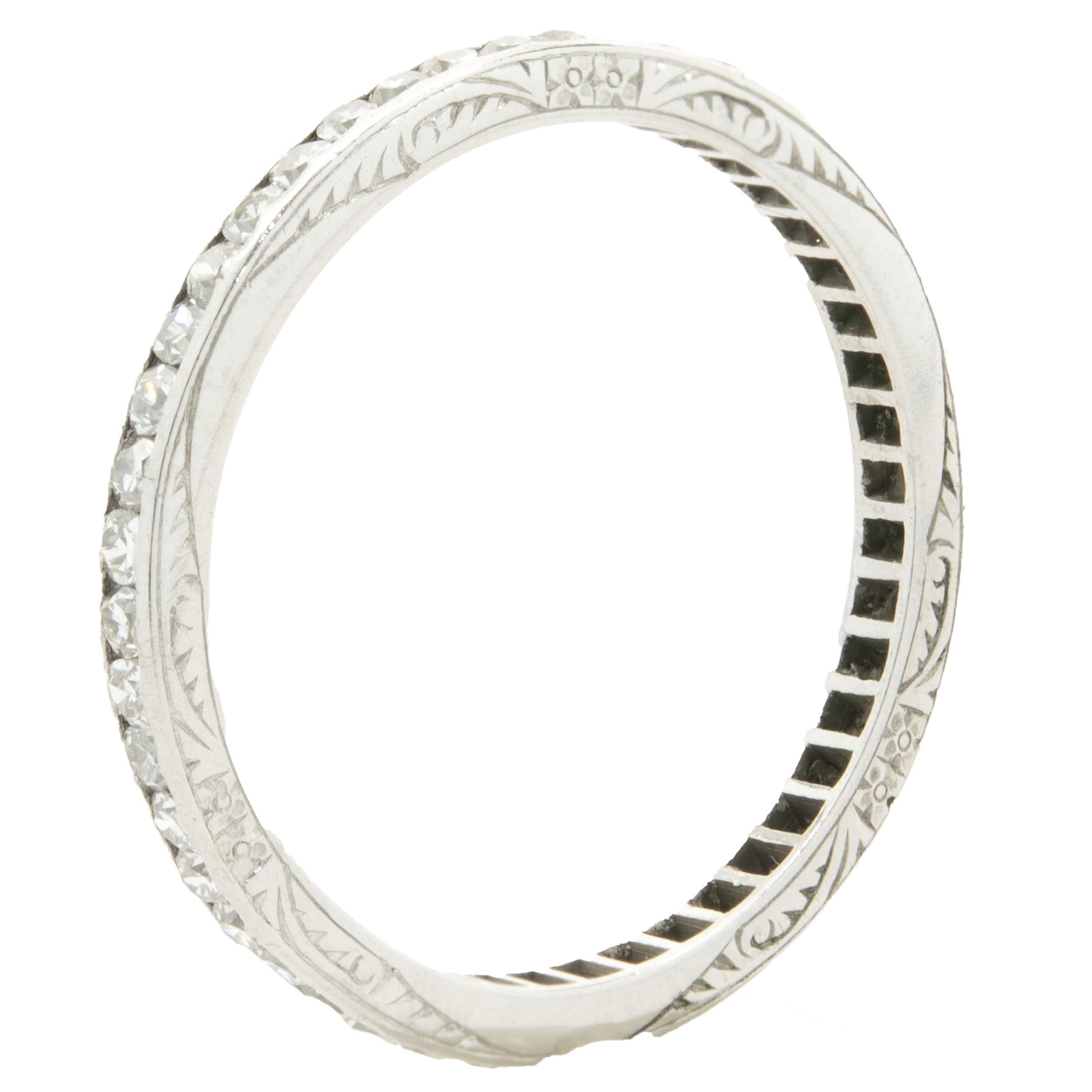 Platinum Vintage Diamond Band In Good Condition For Sale In Scottsdale, AZ