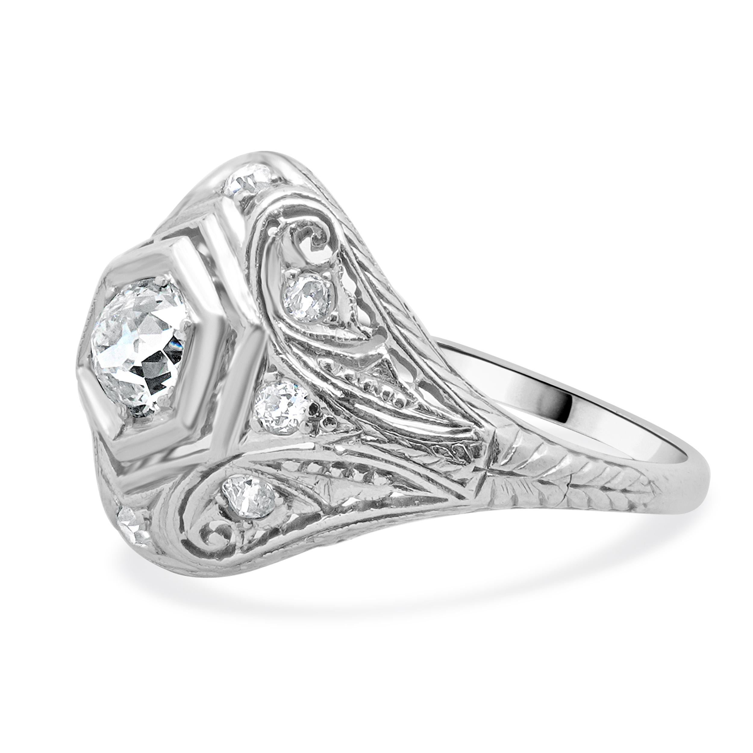 Platinum Vintage Diamond Engagement Ring (Alteuropäischer Brillantschliff) im Angebot