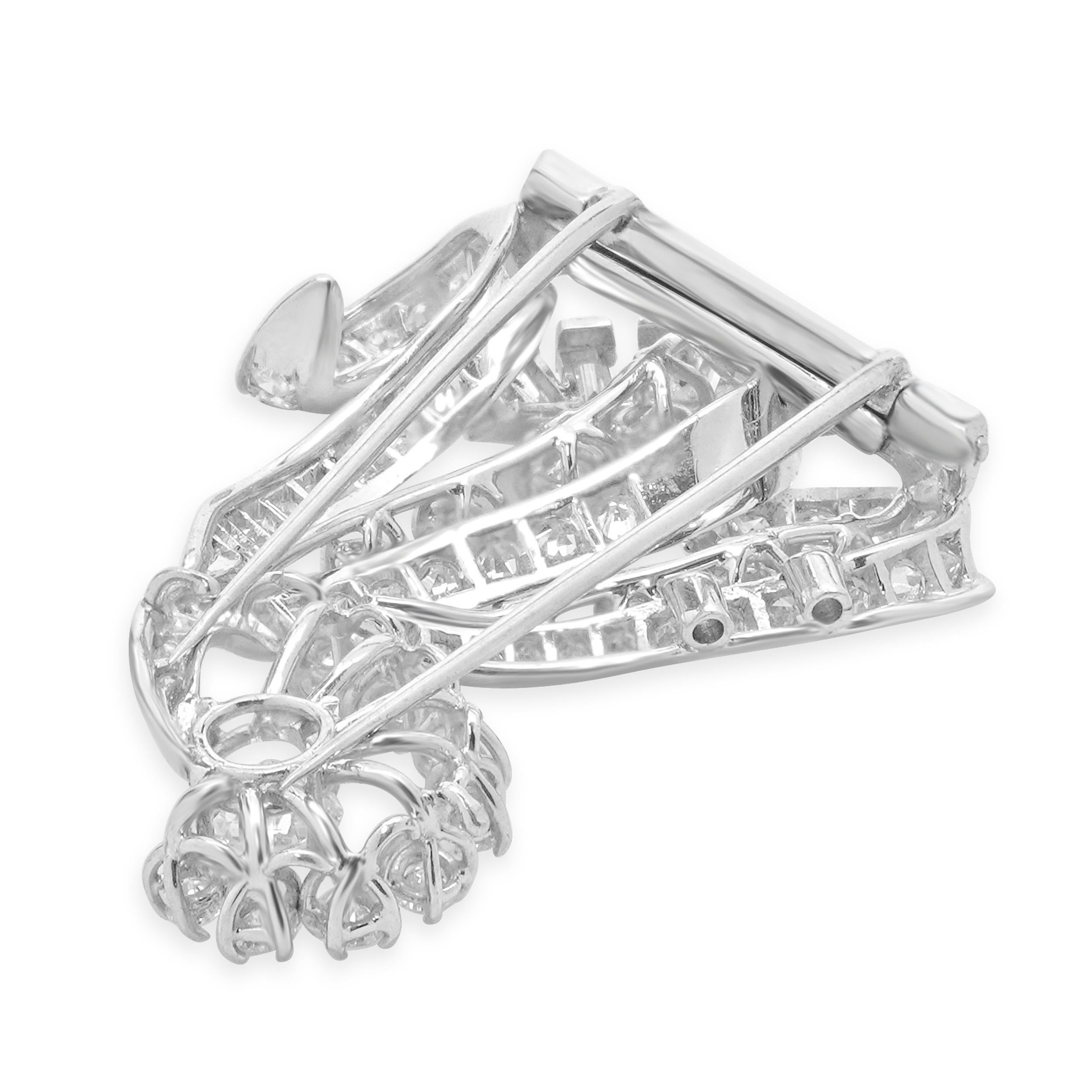 Platinum Vintage Diamond Spray Pin In Good Condition For Sale In Scottsdale, AZ