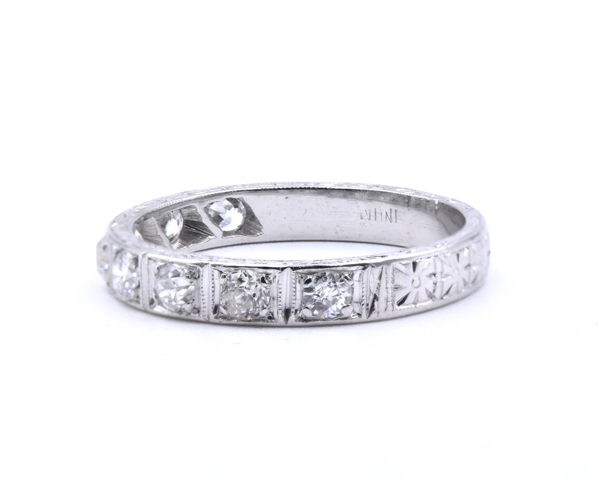 Round Cut Platinum Vintage Diamond Wedding Band