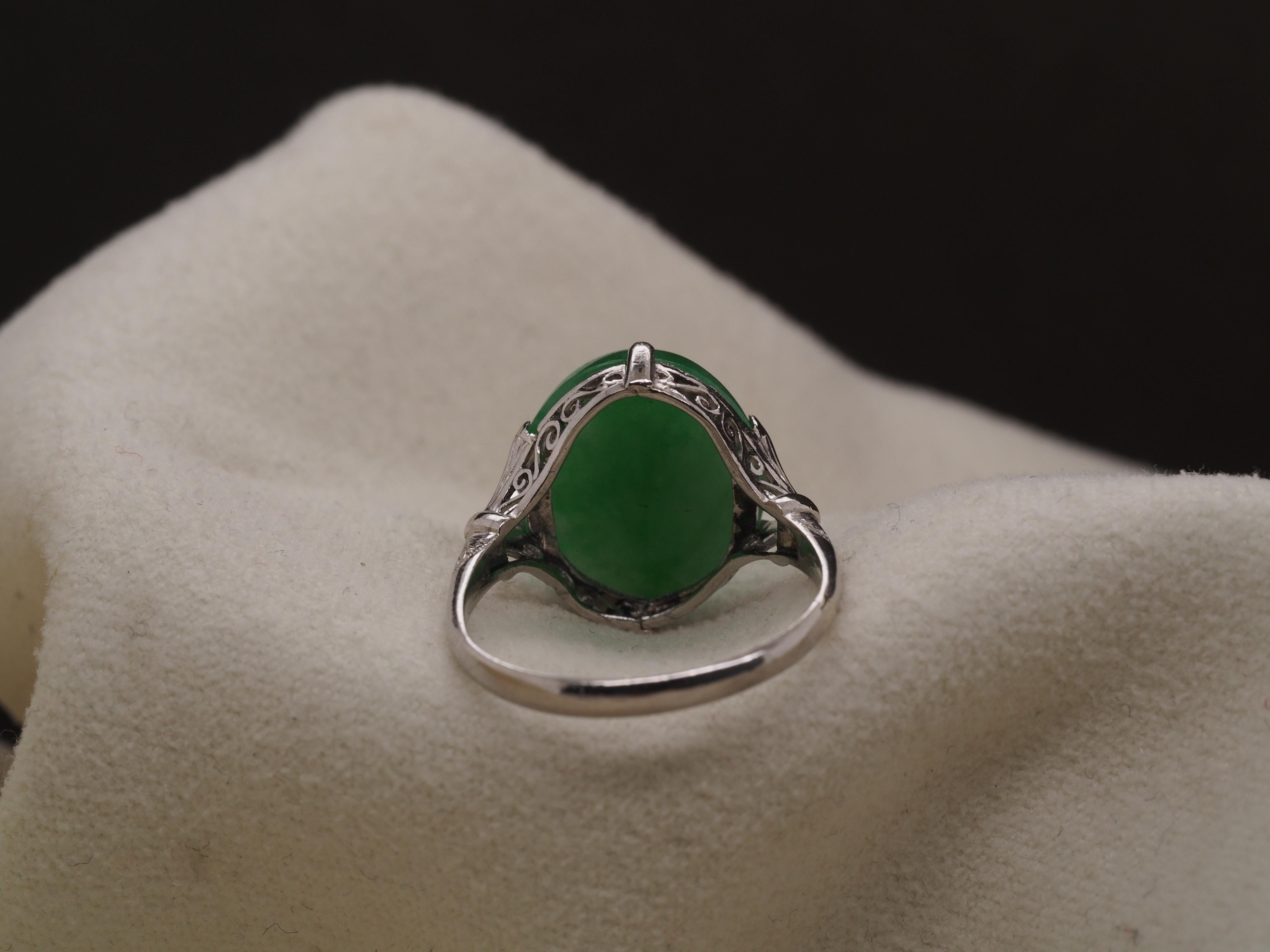 Art Deco Platinum Vintage Jade Ring with Ornate Open Work For Sale