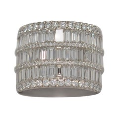 Platinum Wedding Band with Round Brilliant & Baguette Cut Diamonds, 9.60 Carats