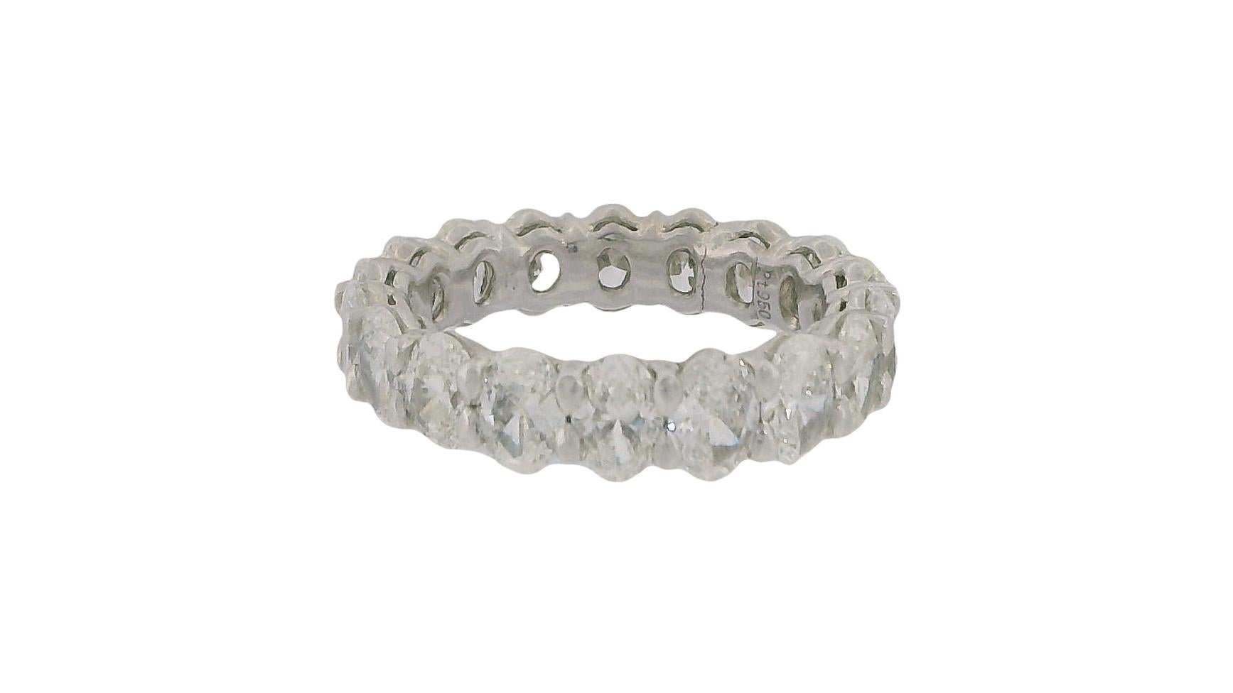 Platinum Wedding Bend With Oval Diamonds View 2
