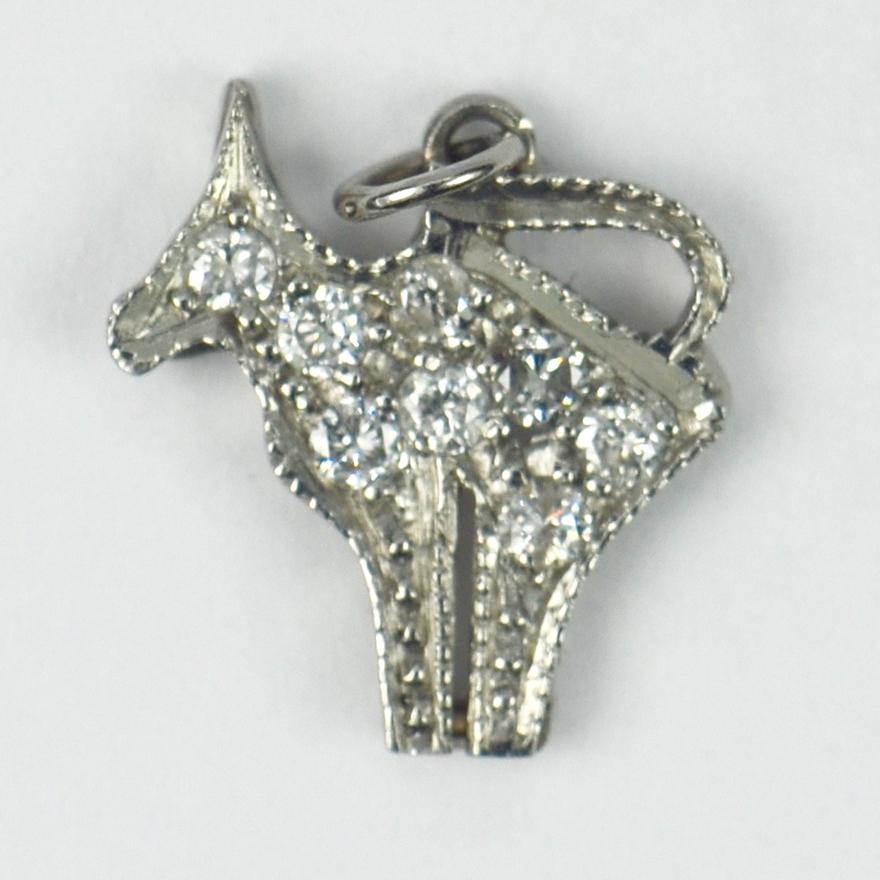 Platinum White Diamond Cat Charm Pendant In Good Condition For Sale In London, GB