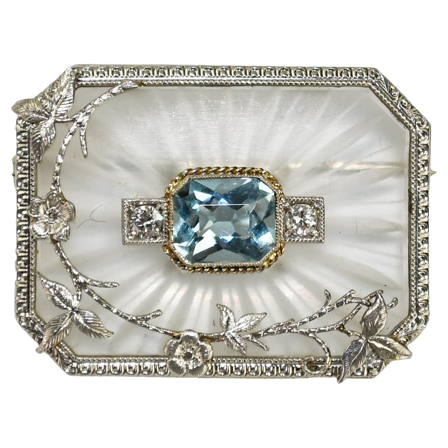 Platinum
White Gold Aquamarine and Diamond Brooch 7.7g