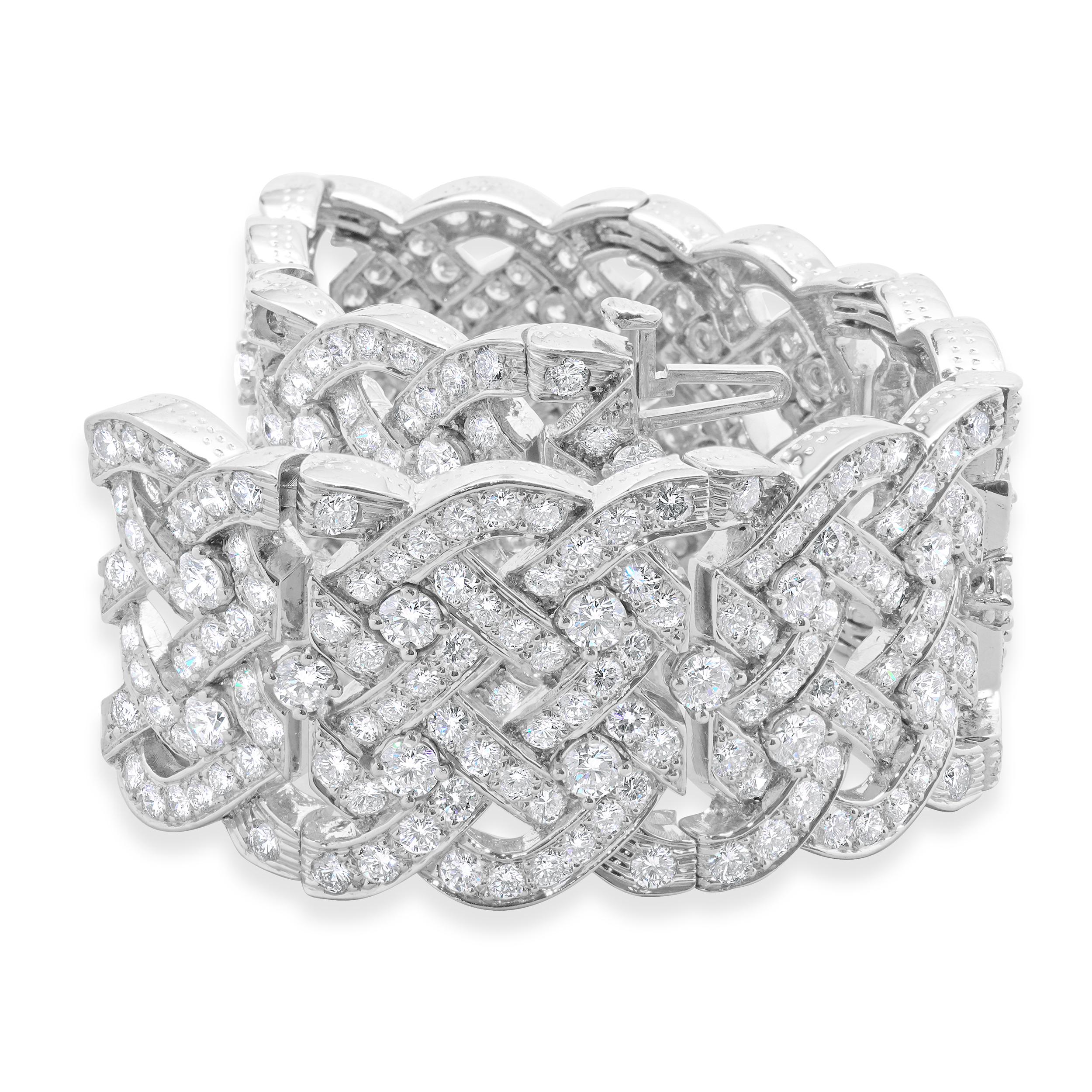 Round Cut Platinum Wide Diamond Keltic Knot Bracelet For Sale