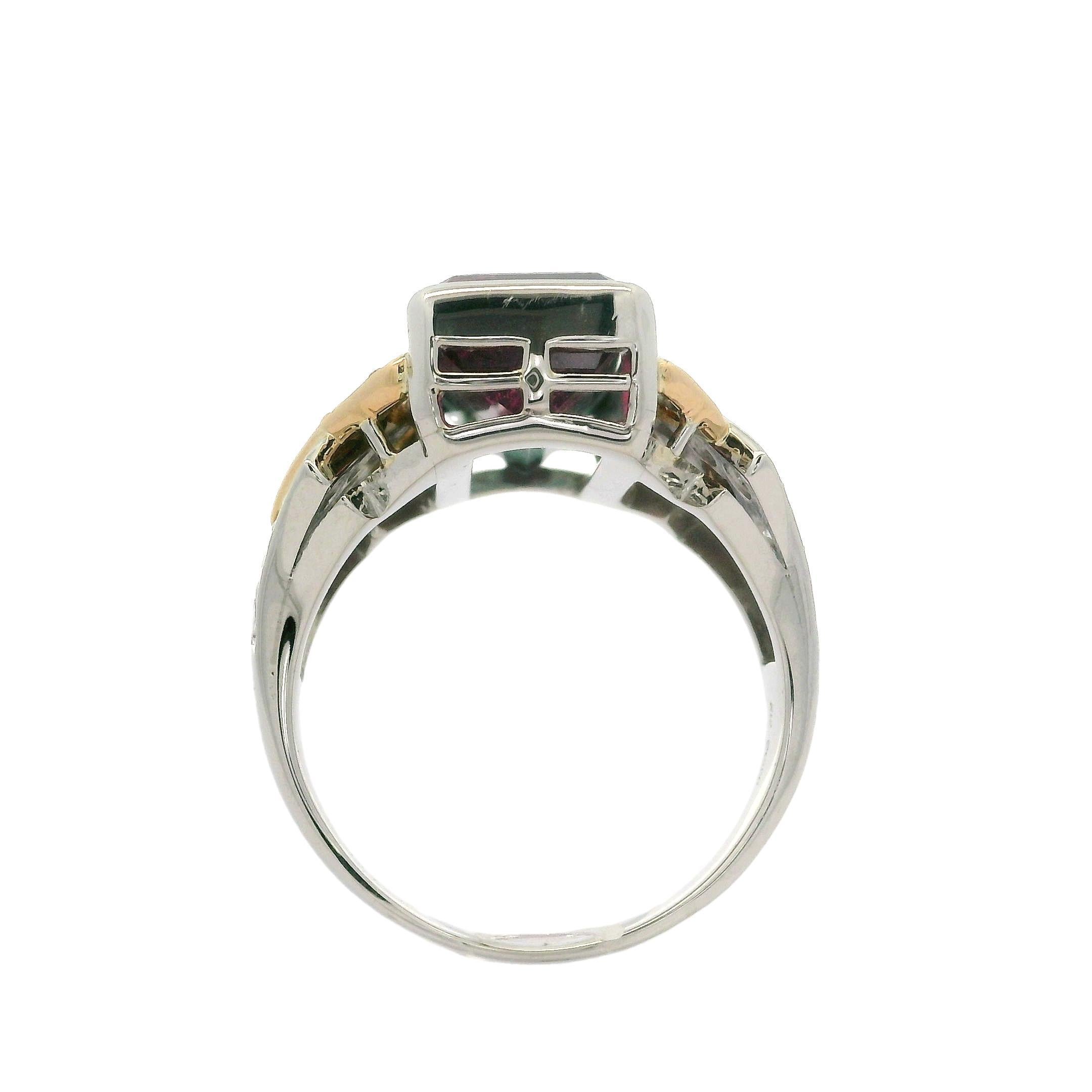Donna Anello in platino e oro giallo con tormalina bicolore e diamanti da 6,9 carati con design geometrico in vendita