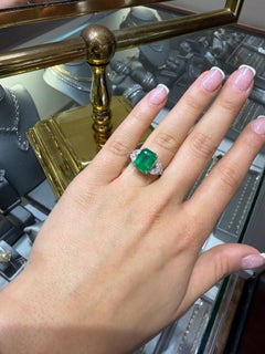 Bague en platine avec émeraude zambienne et diamant 4,56ct Emerald Cut Ring