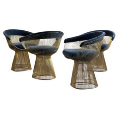 Fauteuil Platner, designé par Warren Platner, produit par Knoll Studio