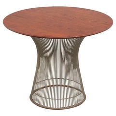 Platner Collection pour Knoll Table d'appoint en fil métallique