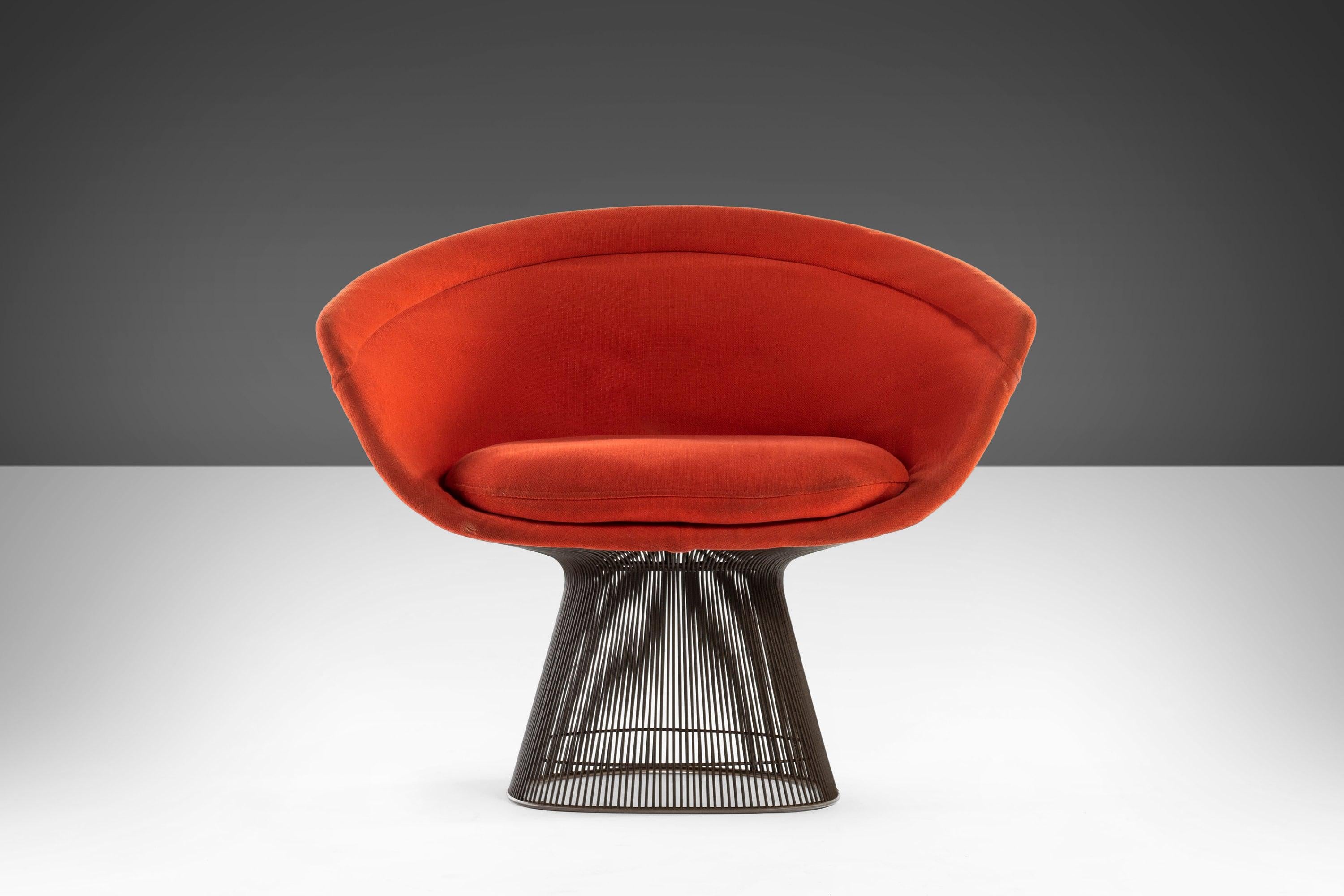 Mid-Century Modern Platner Collection Lounge Chair by Warren Platner for Knoll in Original Red For Sale