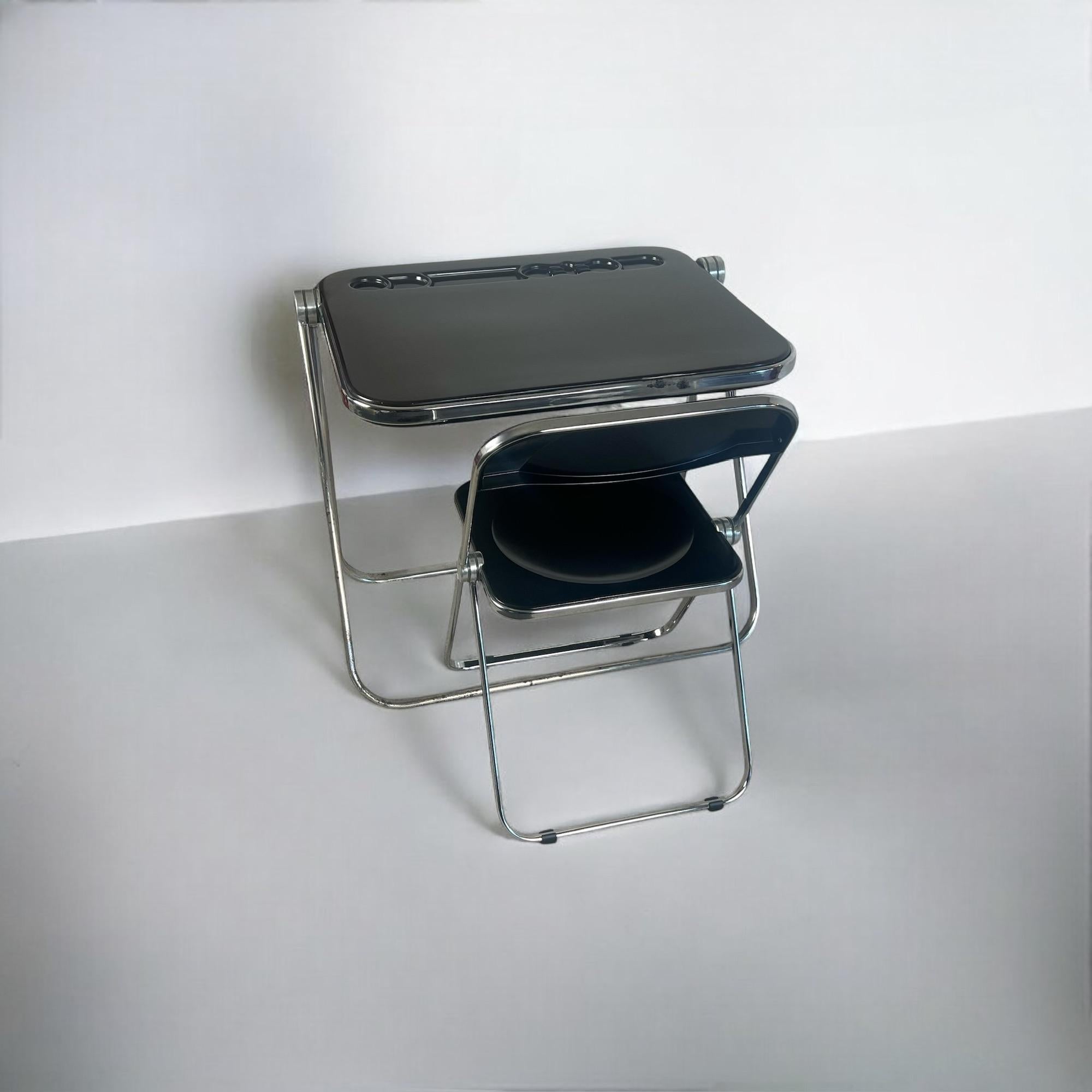 Late 20th Century Platone Foldable Desk and Plia Chair by Giancarlo Piretti for Anonima Castelli