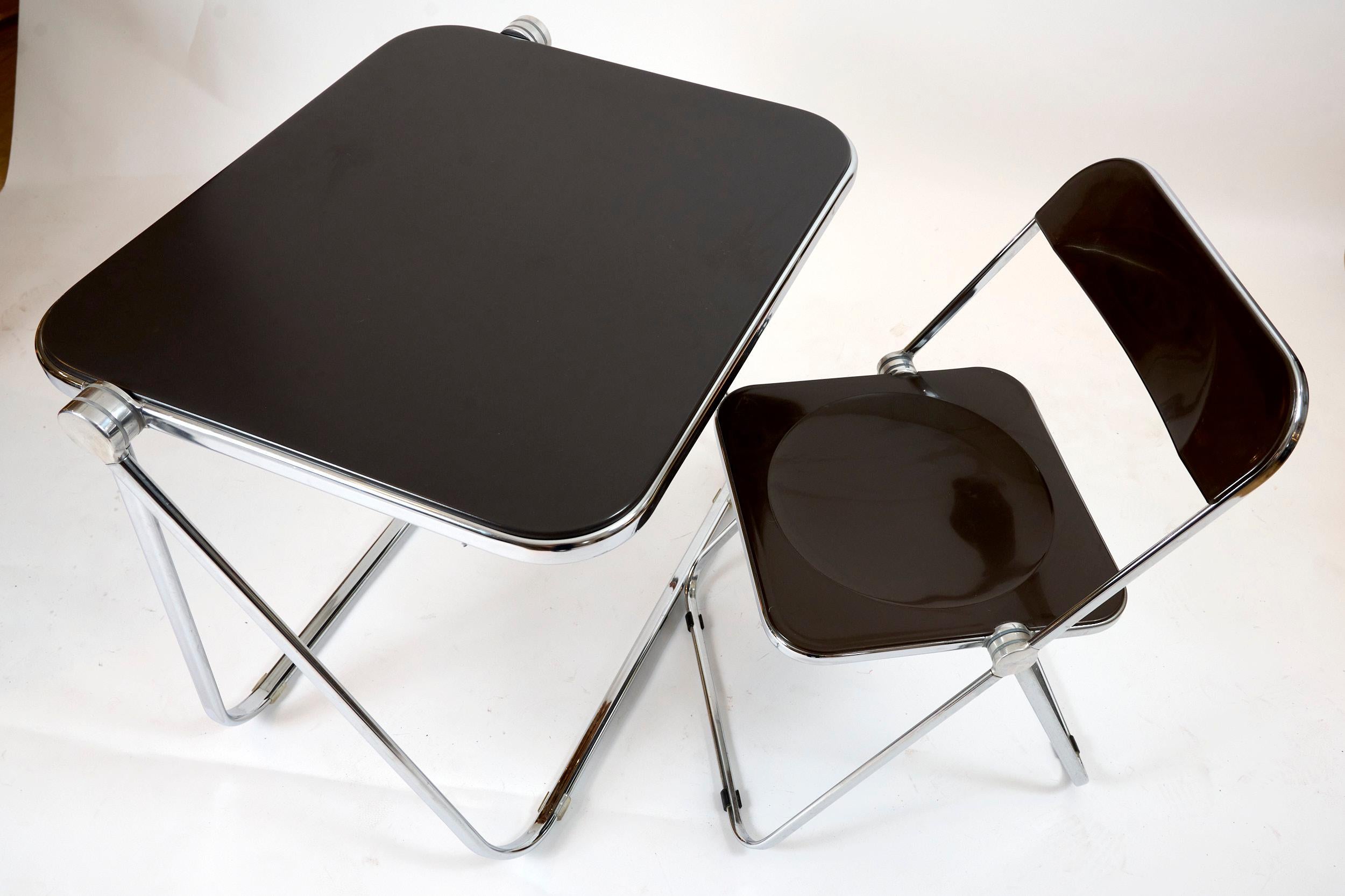 Mid-Century Modern Platone Folding Desk with Matching Plia Folding Chair by Giancarlo Piretti