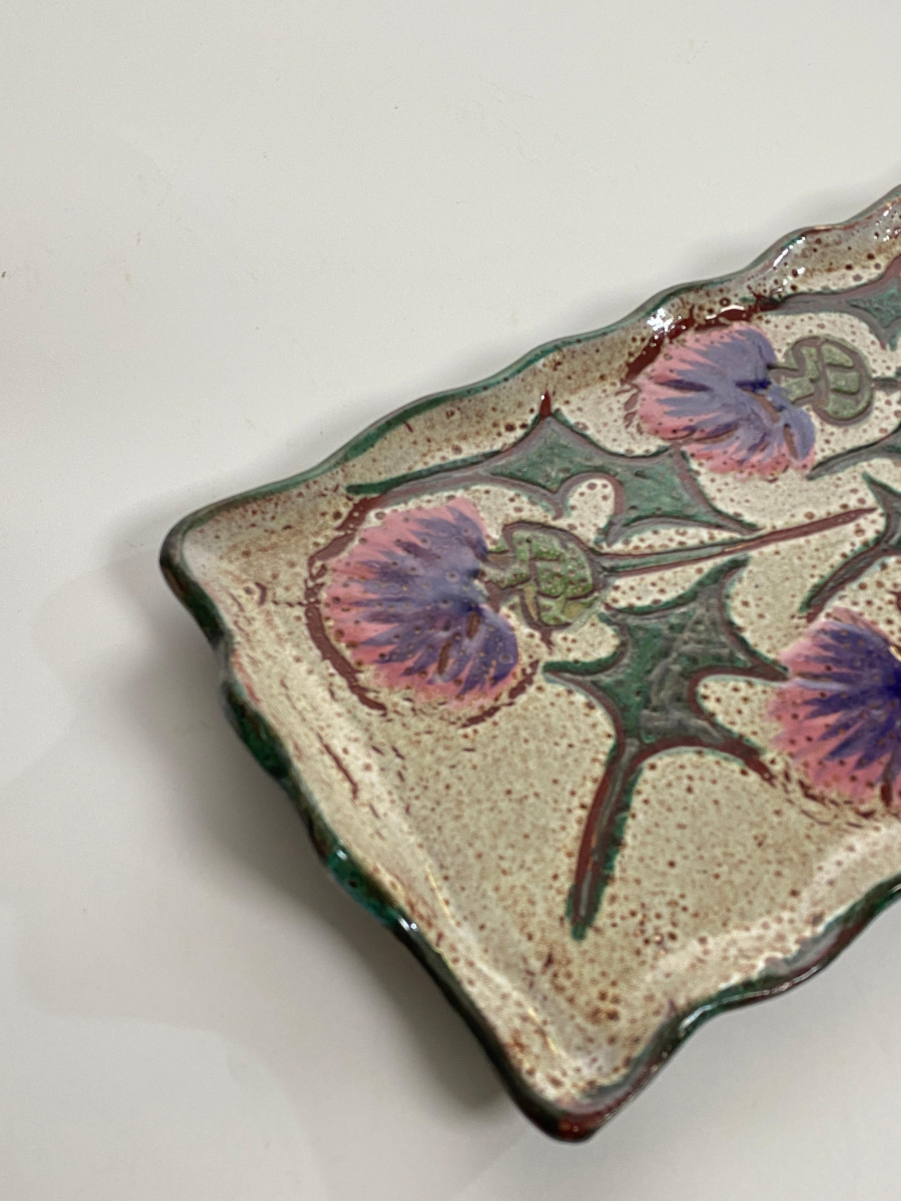 Platter in Ceramic with Decor Flowers Pattern, Green and Purple, France, 1960's In Good Condition For Sale In Auribeau sur Siagne, FR