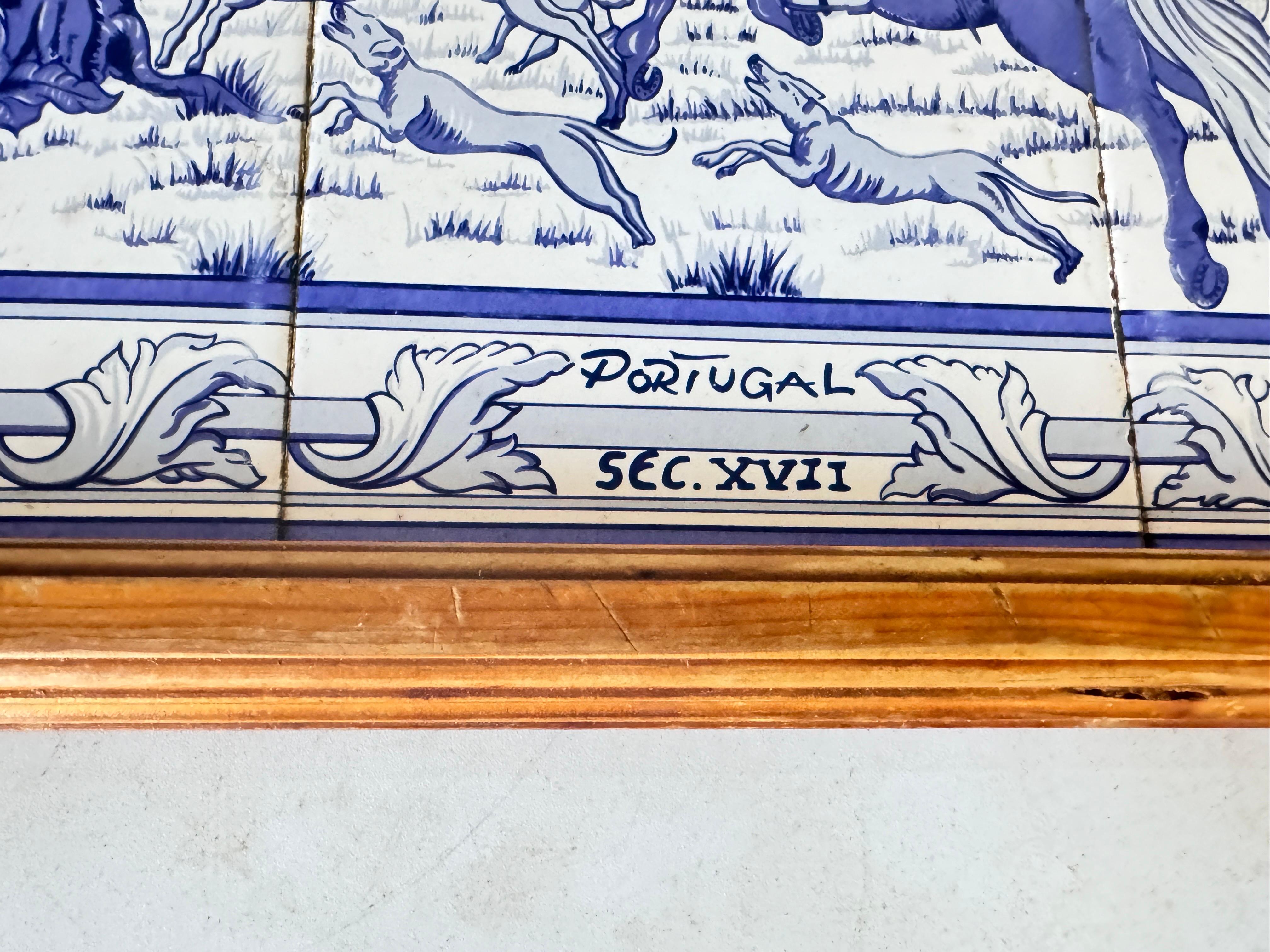 Platte oder Tablett aus Keramik und Holz Portugal 1970er Jahre Blau und Weiß Farbe Azuelos im Angebot 1