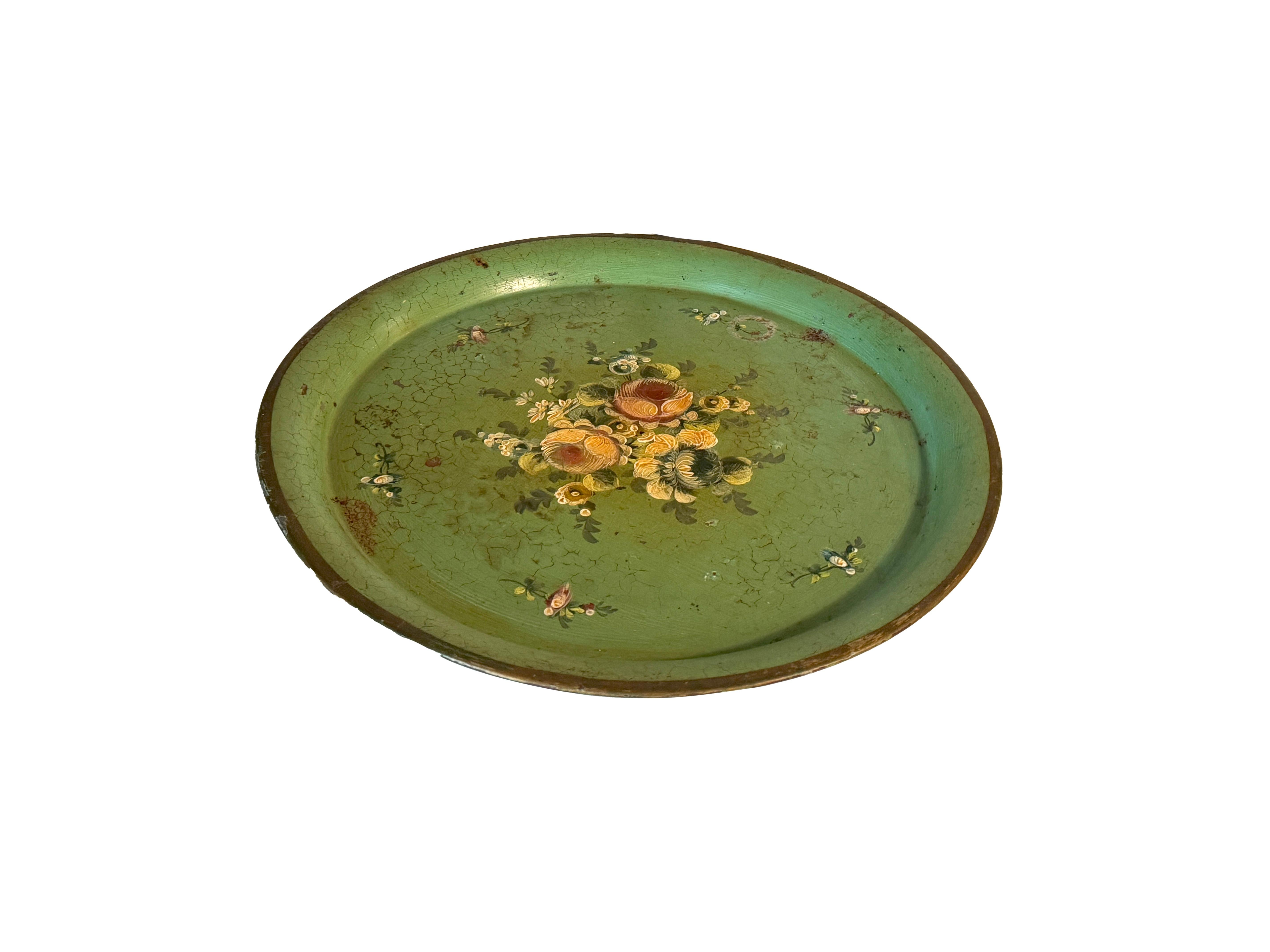 Platter or Tray Metal painted France 1970s Green Color with Flowers  For Sale 6