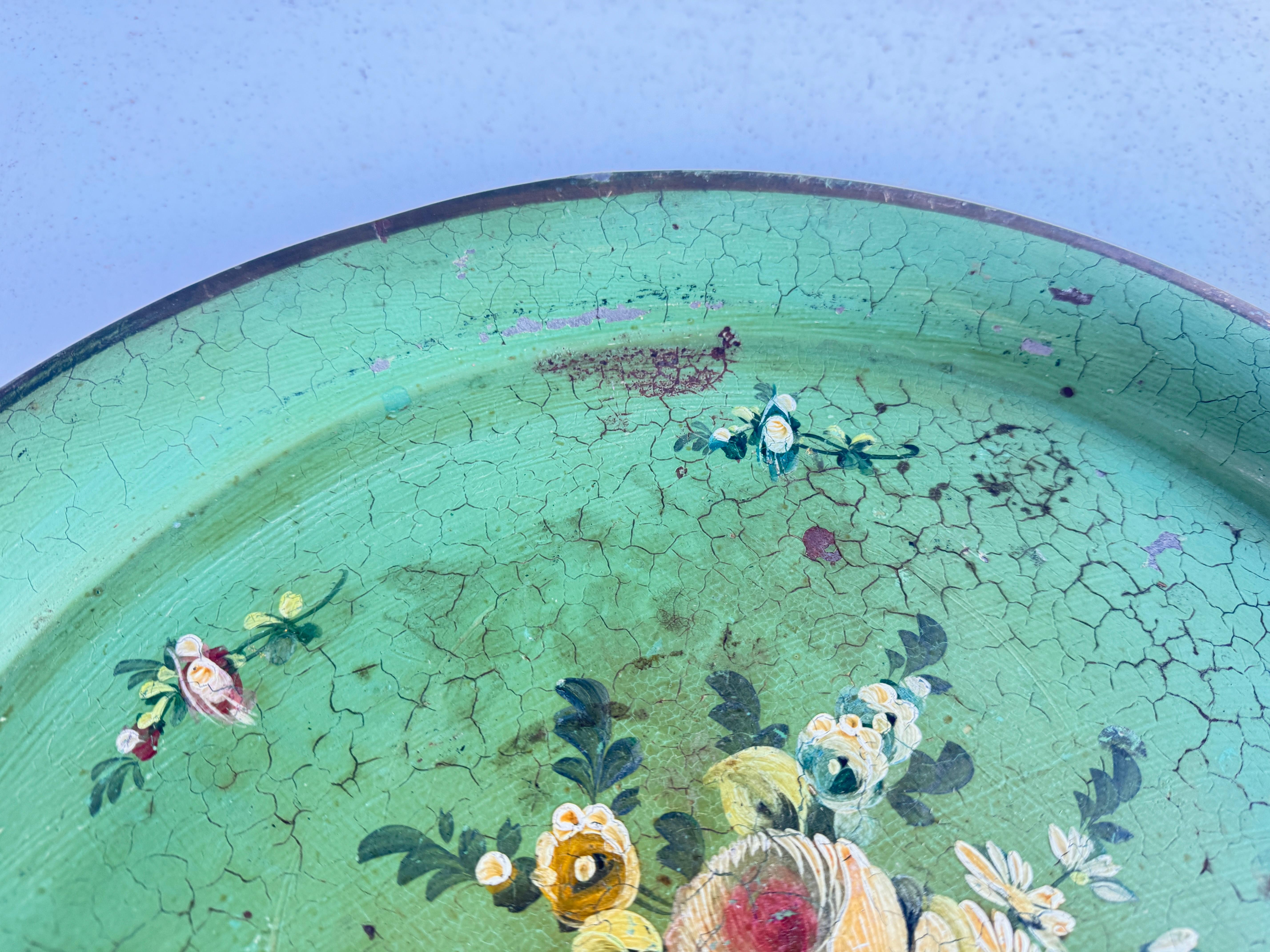 Platter or Tray Metal painted France 1970s Green Color with Flowers  For Sale 2