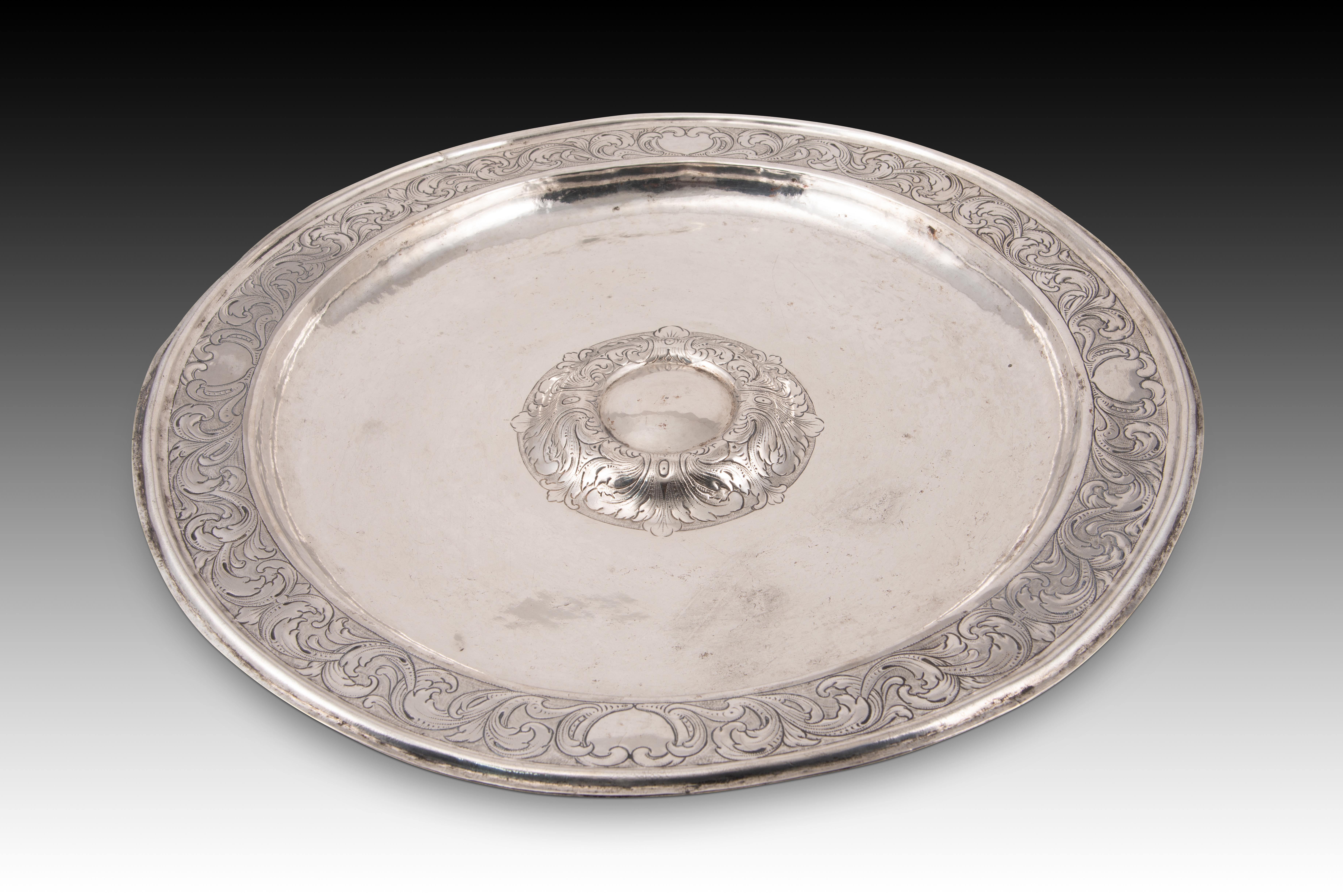 Neoclassico Piatto. Silver. Zaragoza, Spagna, circa 1700.