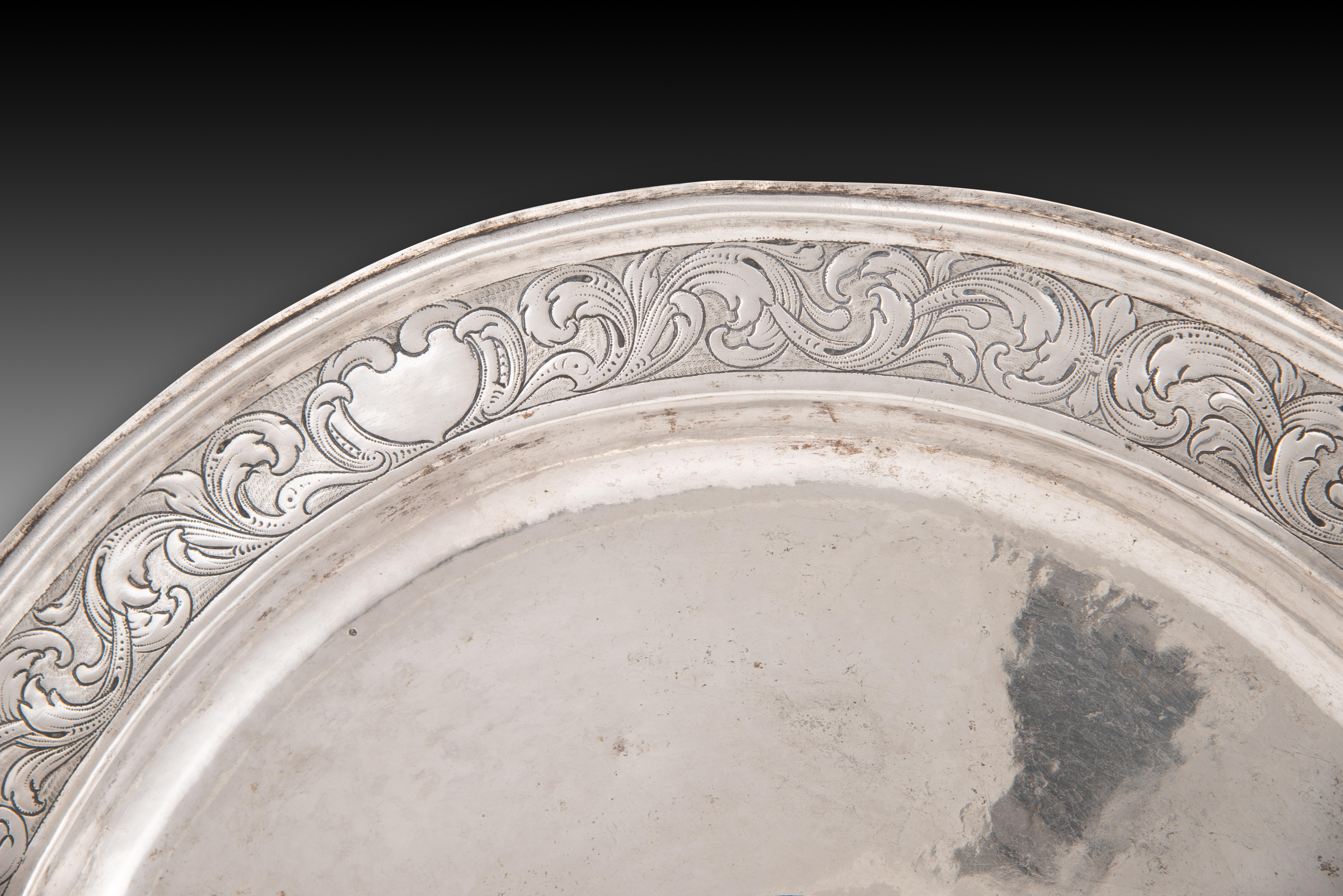 Piatto. Silver. Zaragoza, Spagna, circa 1700. In condizioni buone a Madrid, ES