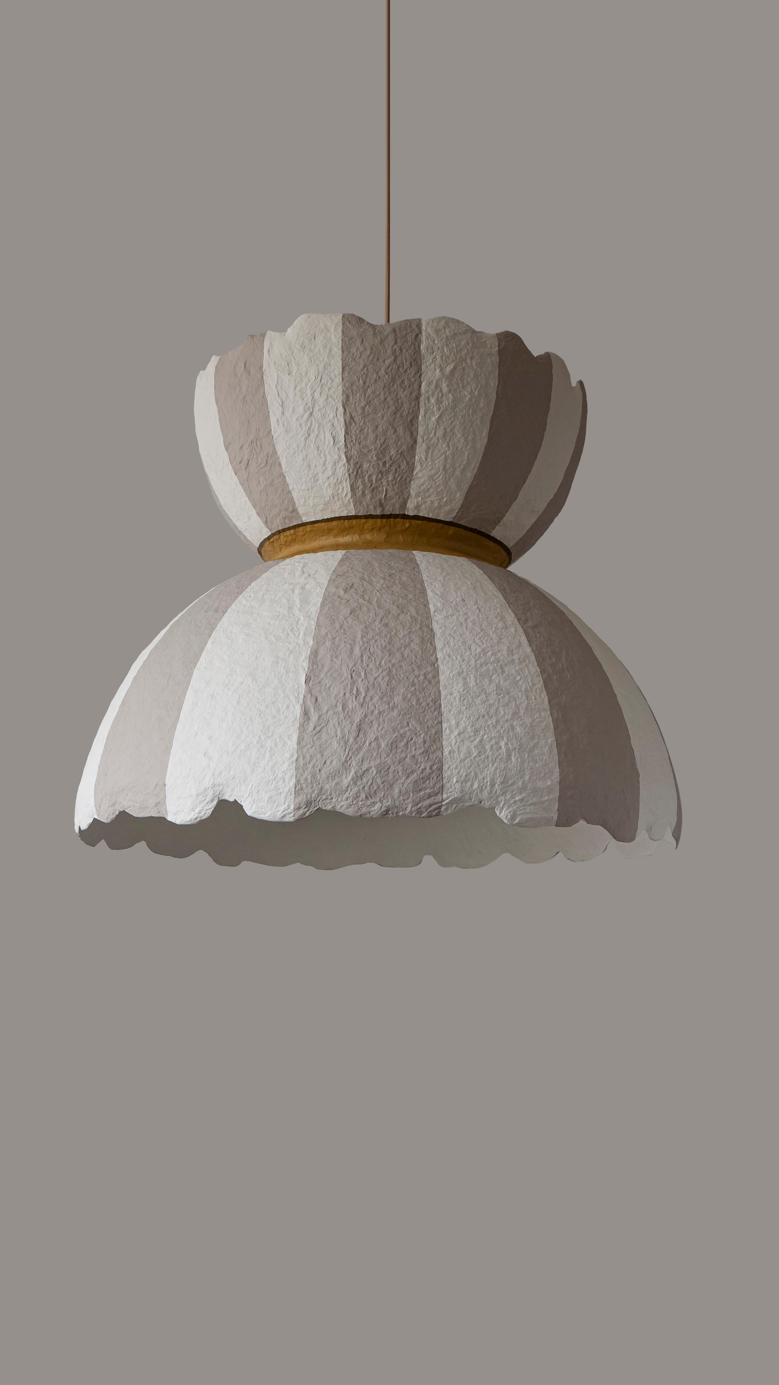 Postmoderno Lampada a sospensione Plattya Perla 62 di Yalanzhi Objects in vendita