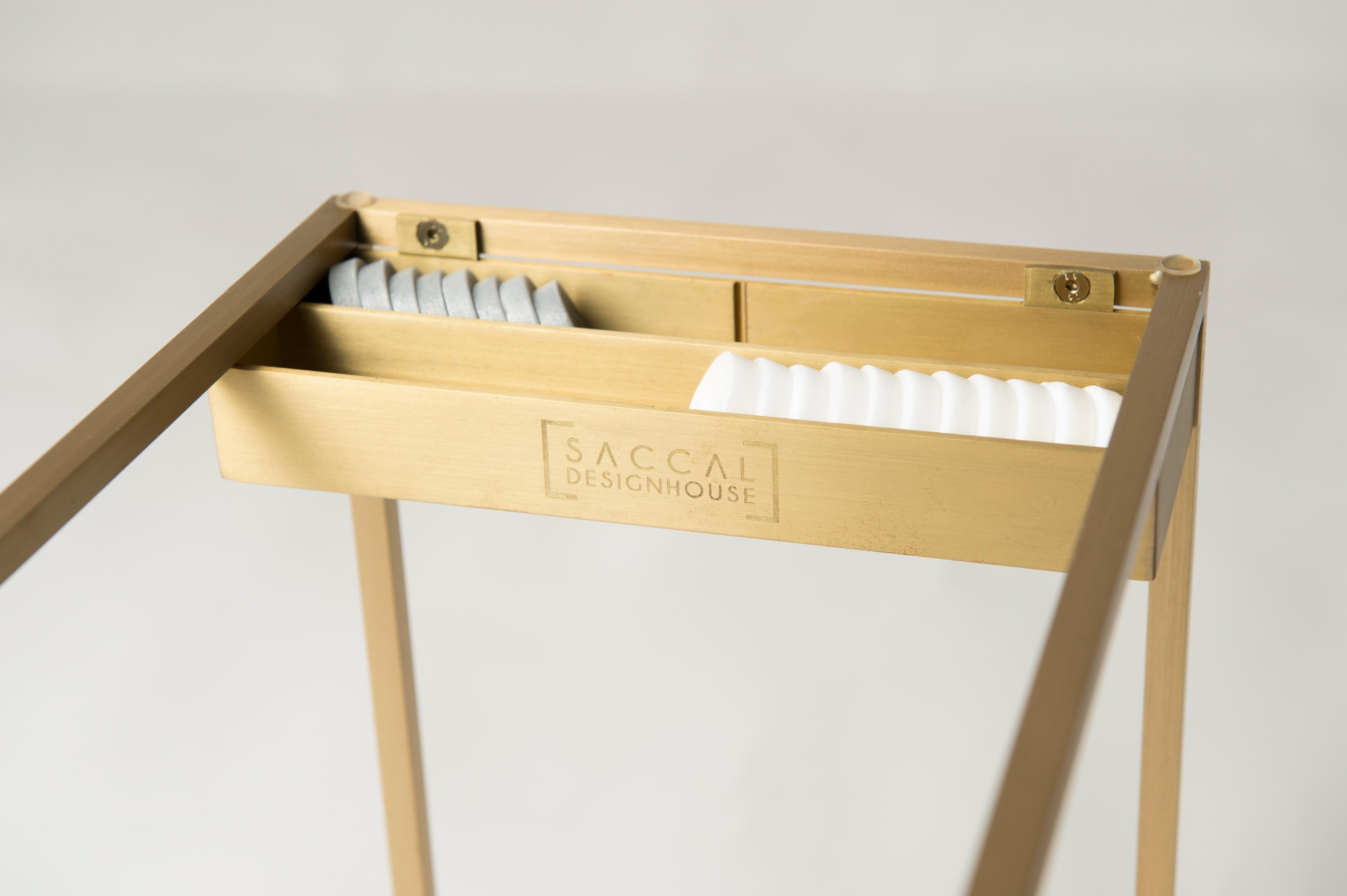 Play Backgammon Table by Saccal Design House In New Condition In Geneve, CH