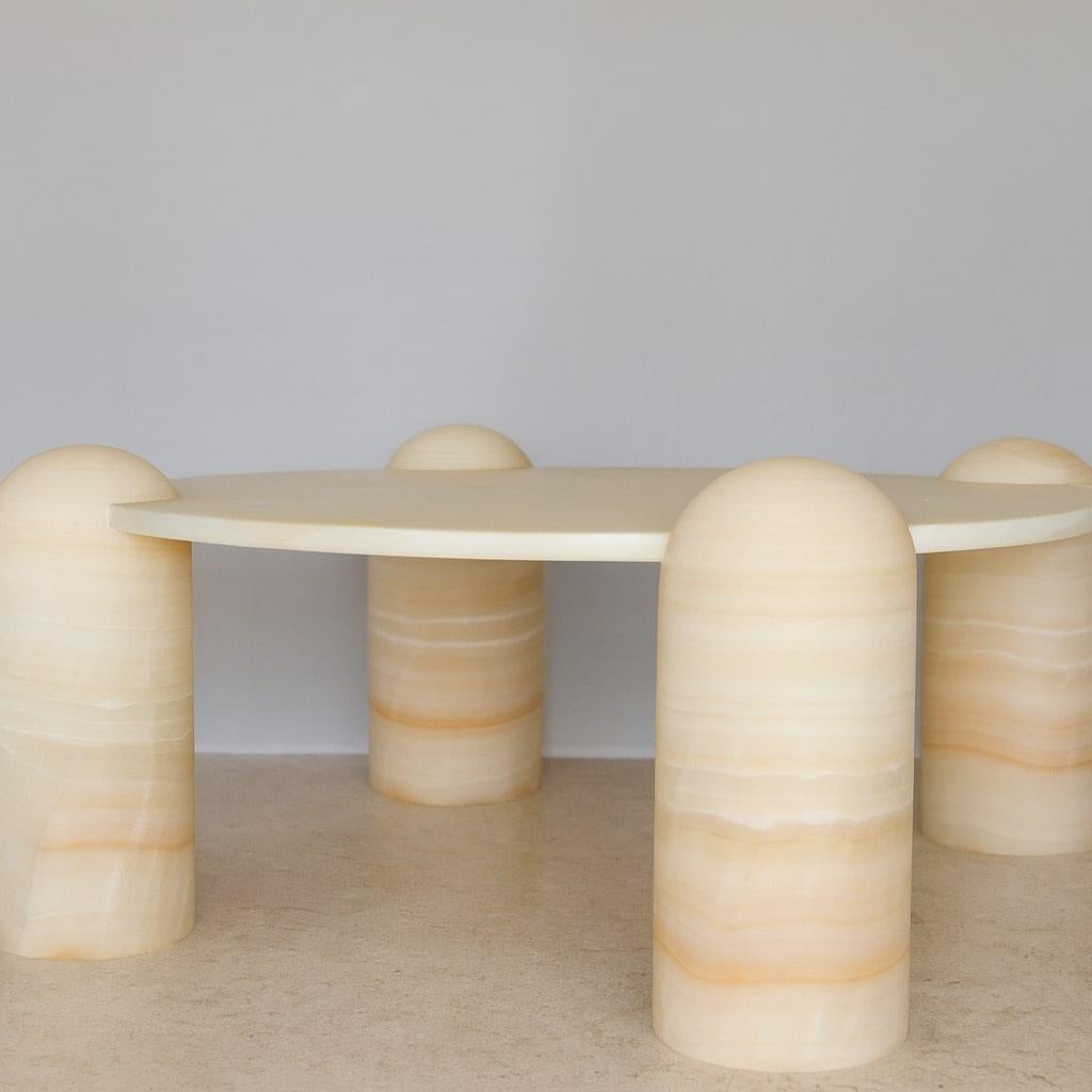 Play Time Toy Table, Mexican White Onxy Stone, 100cm Diameter, 40cm Height For Sale 1