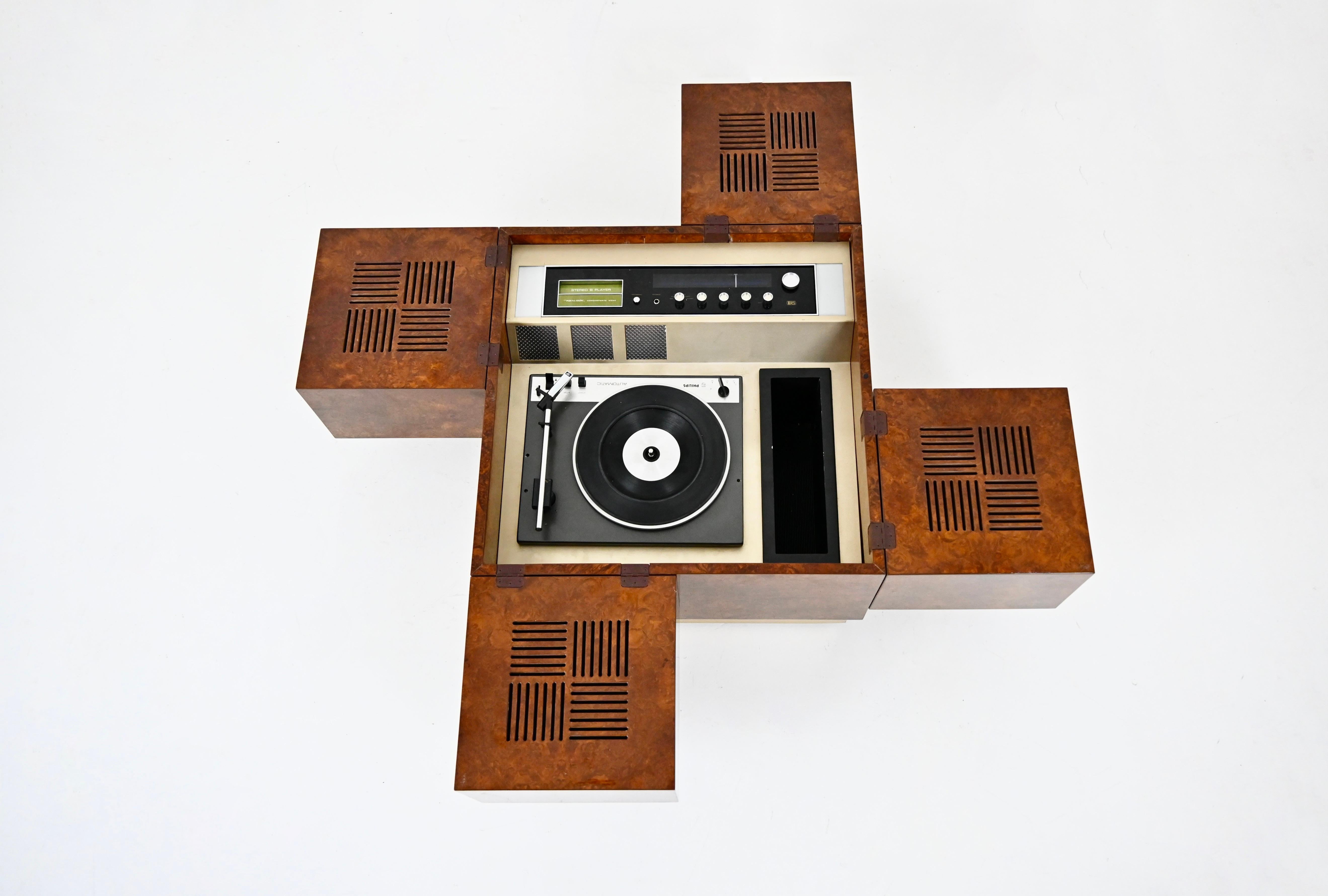 Playbox Record Player stereo by Philips and Medea, 1974 en vente 1