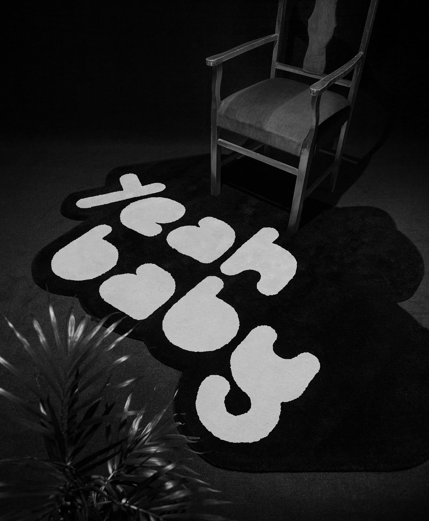Playful 2 Colors Yeah Baby Rug from Graffiti Collection by Paulo Kobylka, Small In New Condition For Sale In Londrina, Paraná