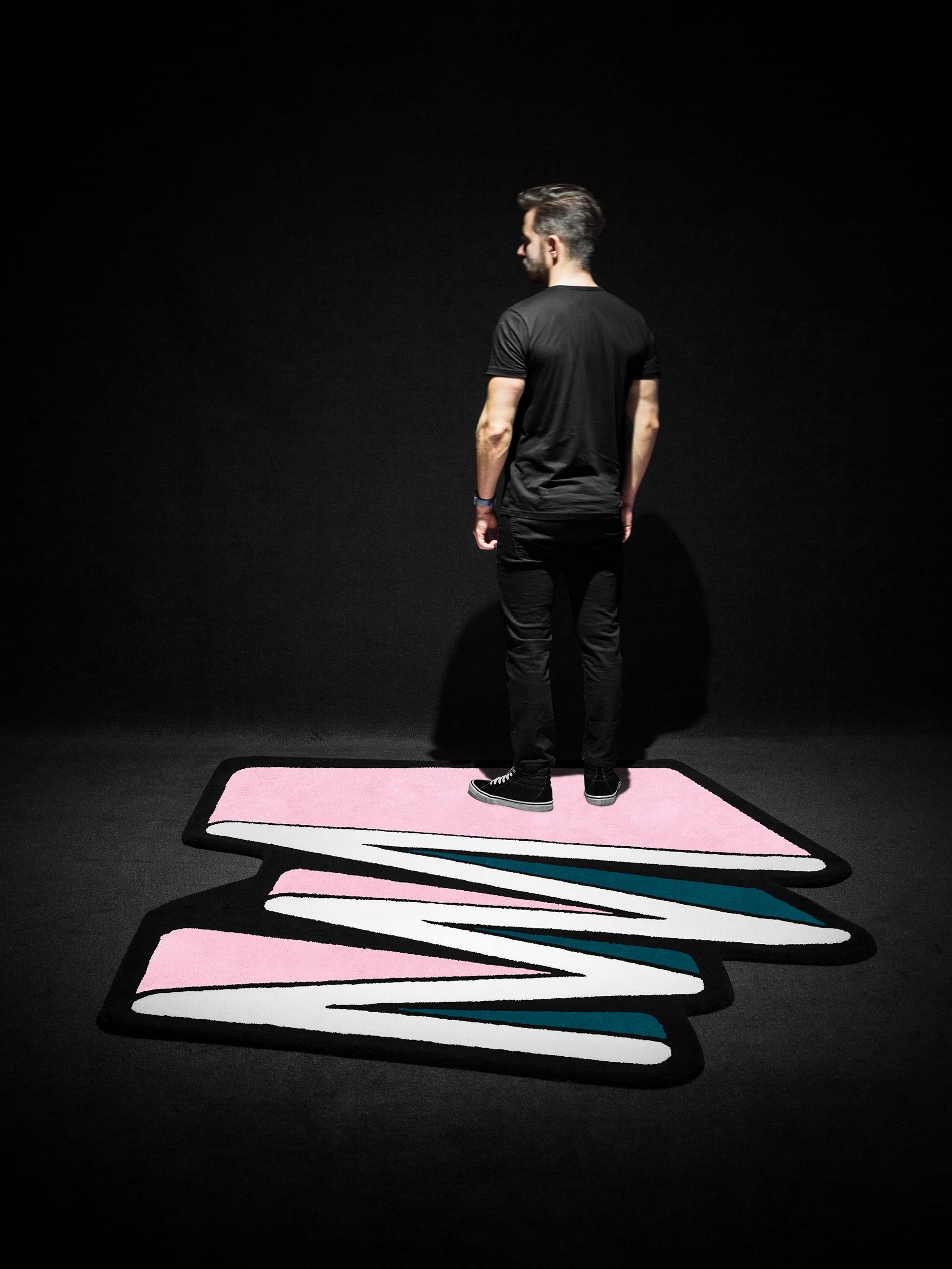 Machine-Made Playful 4 Colors Zigzag Rug from Graffiti Collection by Paulo Kobylka, Large For Sale
