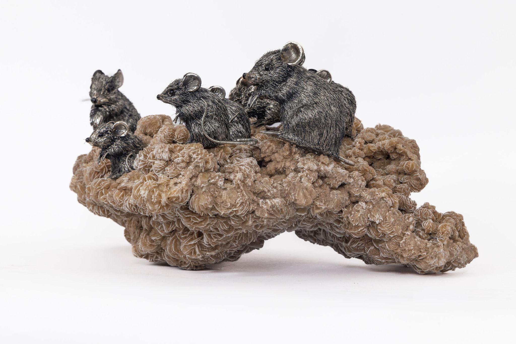 Playful Companions: A Rare Buccellati Sterling Silver Sculpture of Nine Mice For Sale 3