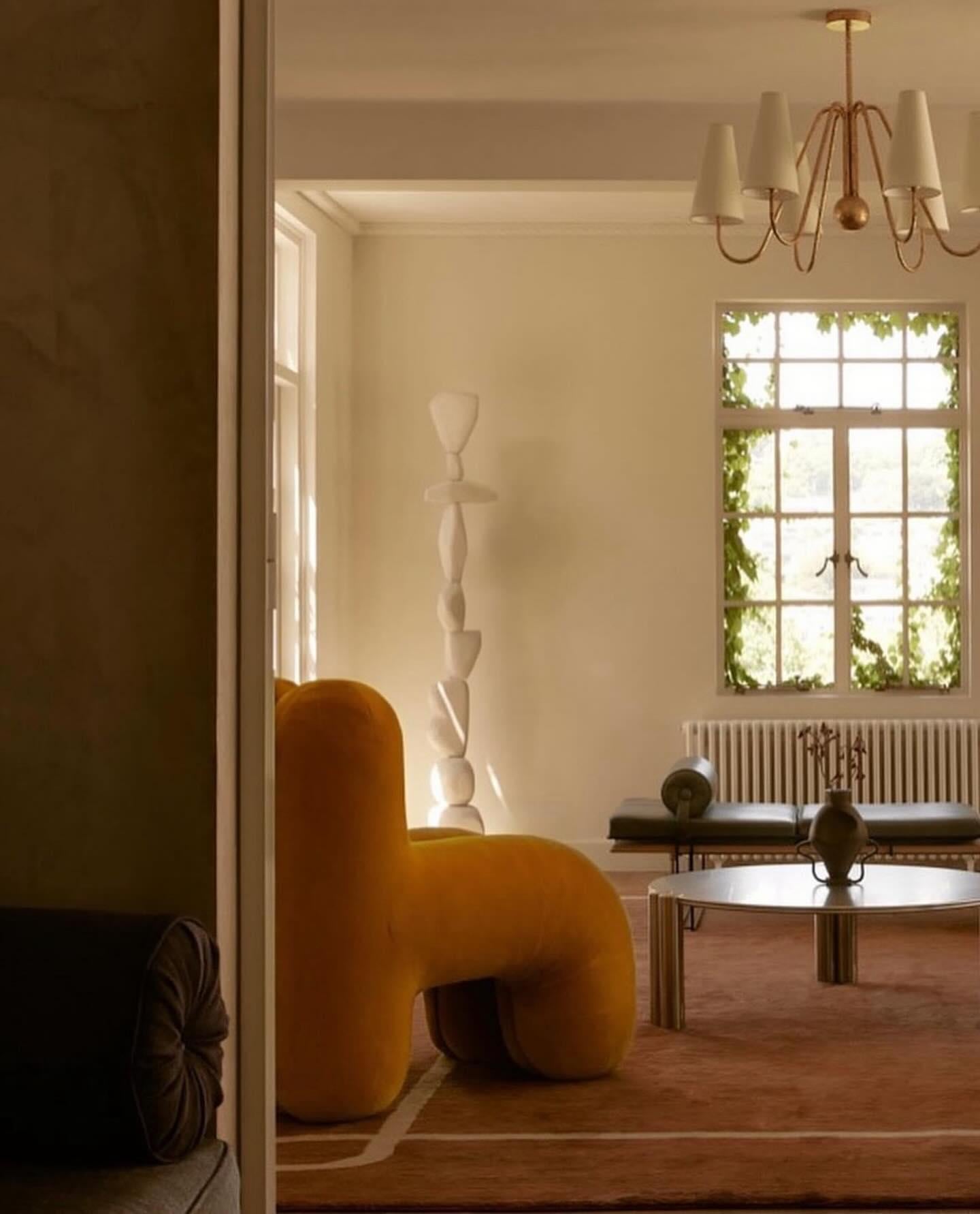 Velours Chaise Waldo de Pietro Franceschini en vente