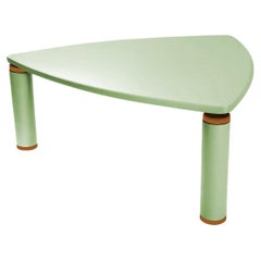Table de salle à manger laquée aigue-marine de style Memphis Bizarra