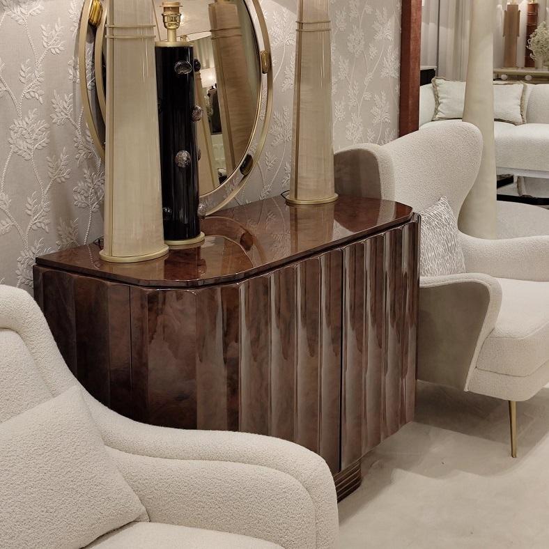 Playful Sculptural Armchair with Winged Back and Slim Tapered Brass Legs In New Condition For Sale In NEW YORK, NY