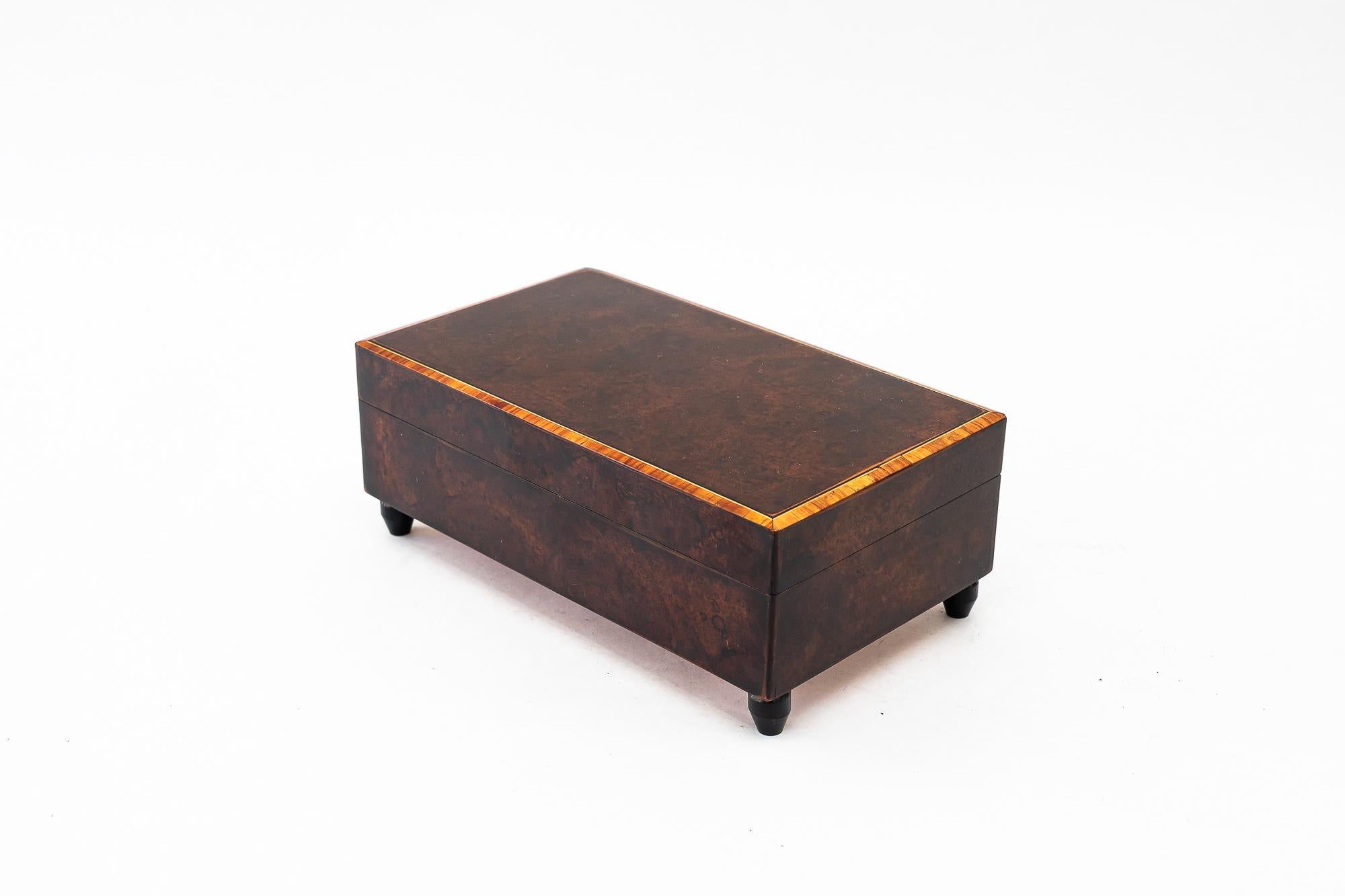 Mid-20th Century Playing music maple cigarettes box vienna around 1950s For Sale