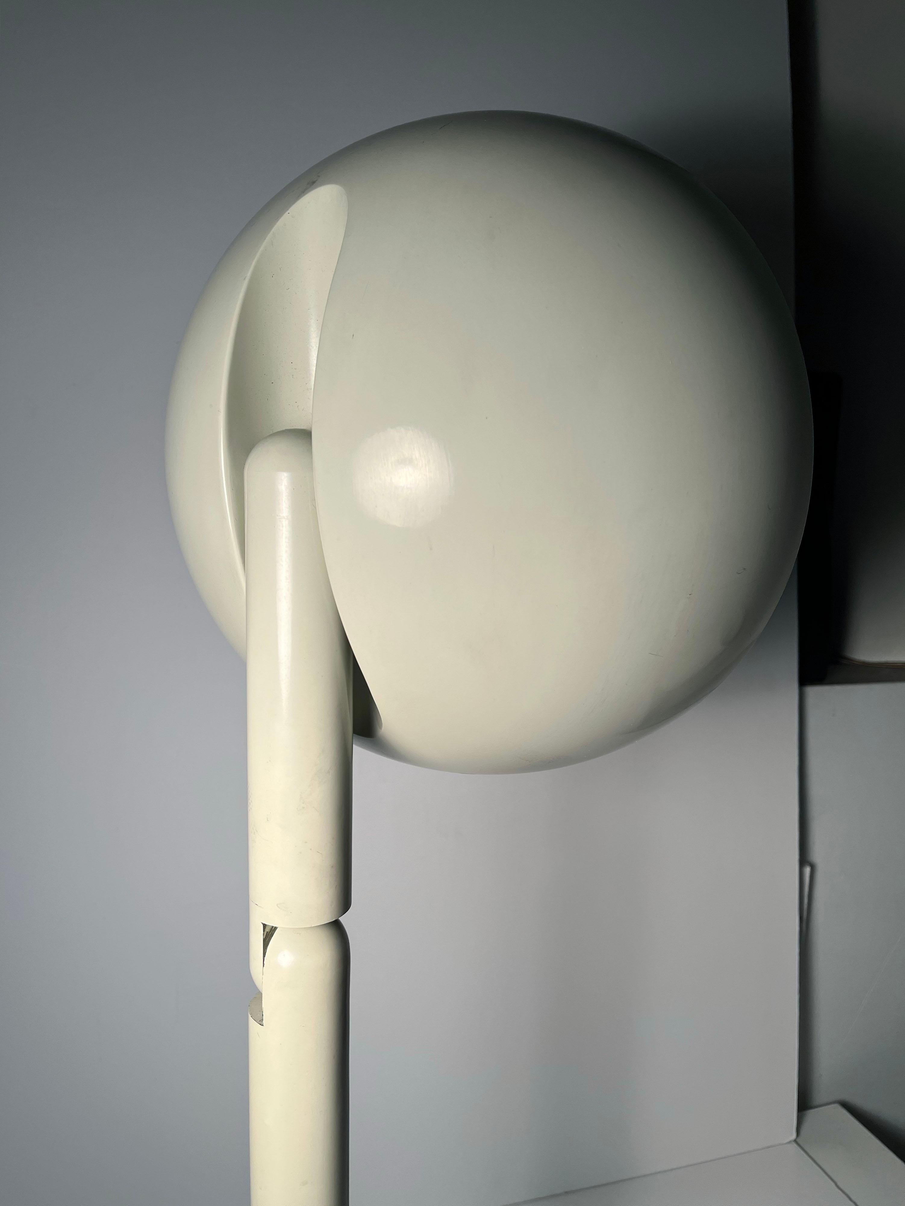 Playmaker Table Lamp by Dal Lago & Sereni for Bilumen In Good Condition For Sale In Chicago, IL