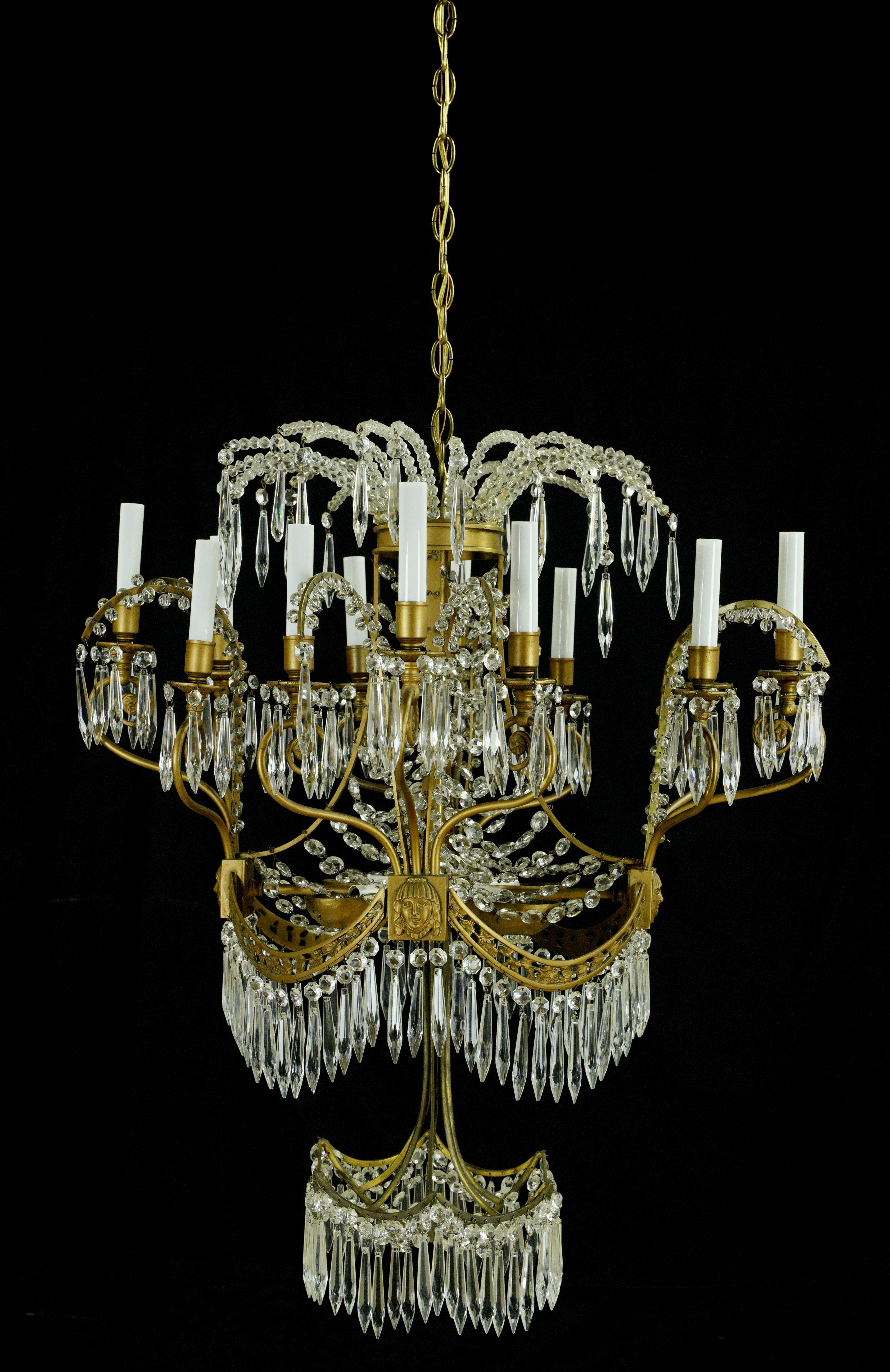 Plaza Hotel Russia 12 Arm Crystal Dore Bronze Chandelier In Good Condition For Sale In New York, NY
