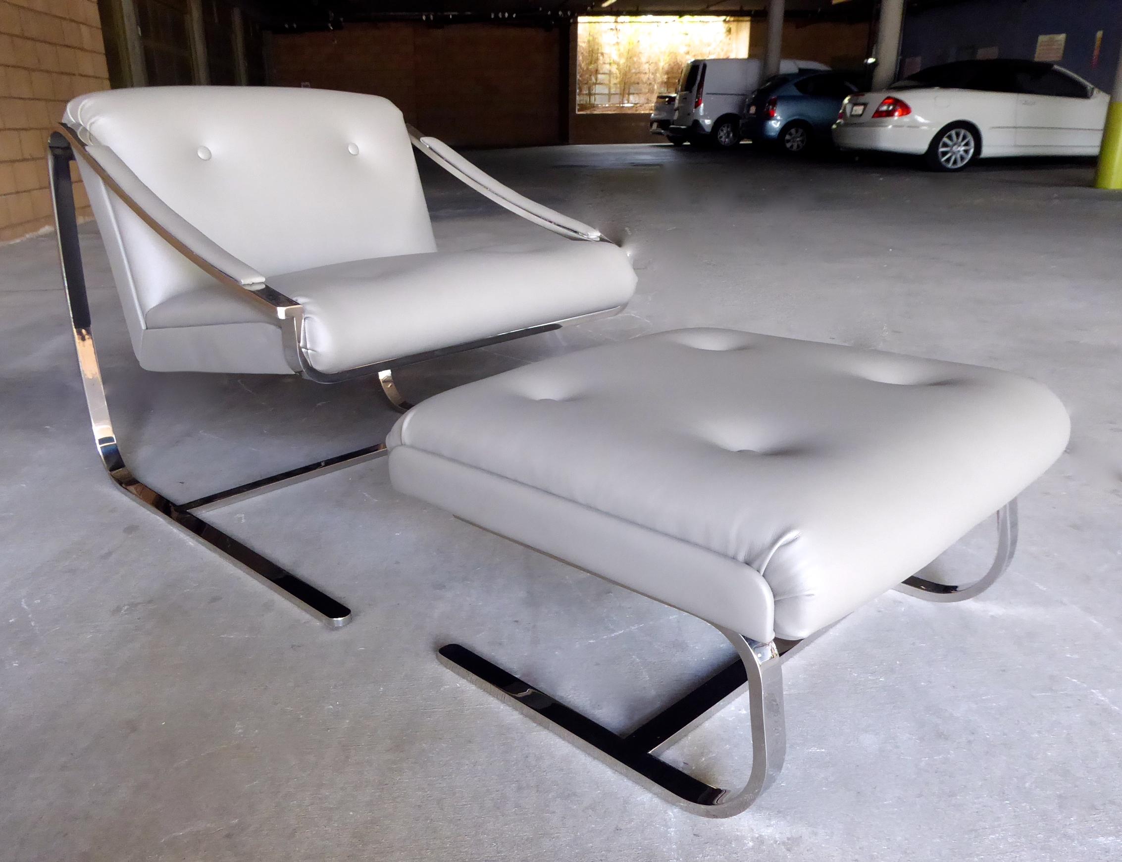 Plaza Lounge Chair and Ottoman Made by Brueton For Sale 5