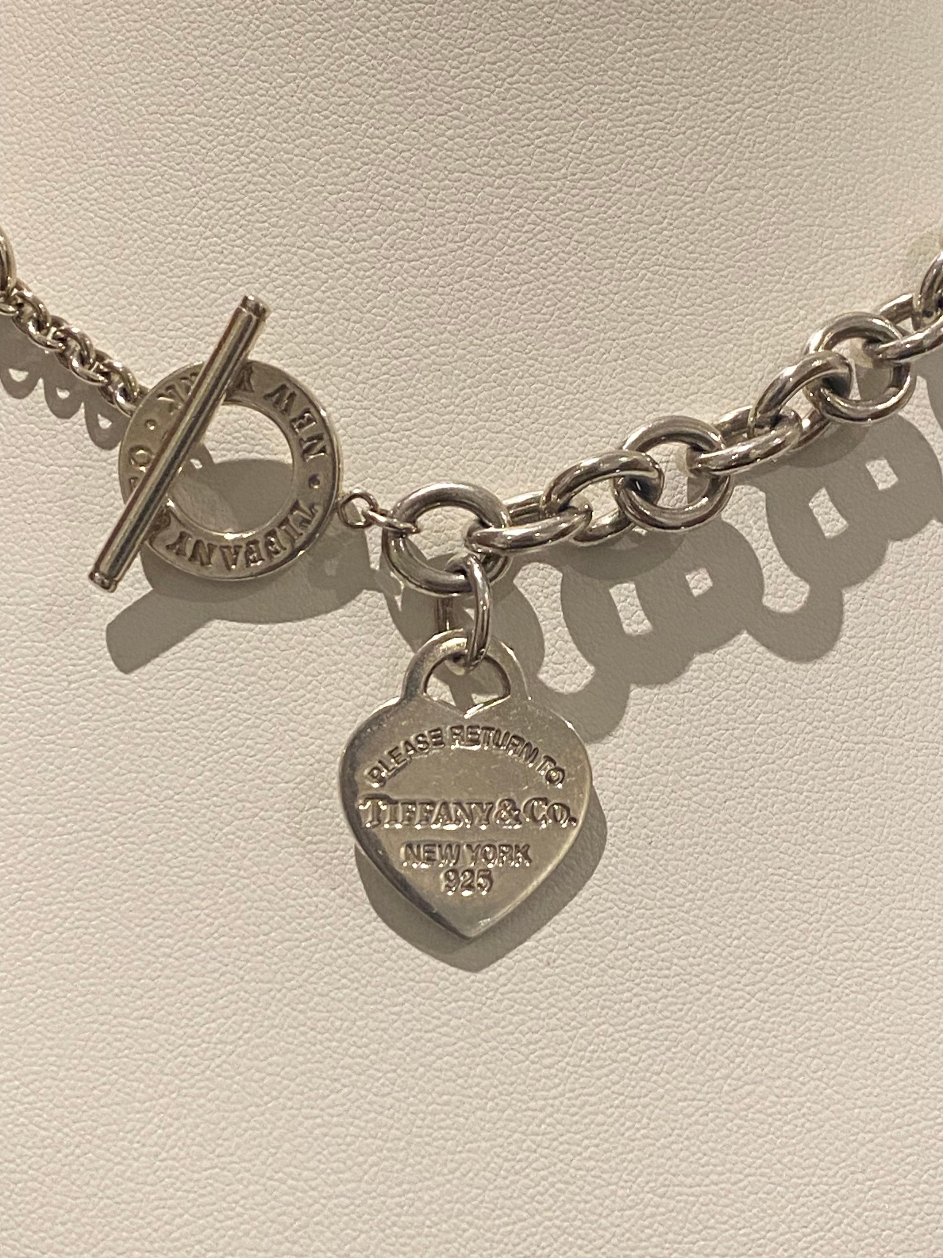 Bitte zurückkehren Sie zu Tiffany & Co New York Herz-Tag-Halskette aus 925 Silber (Moderne)