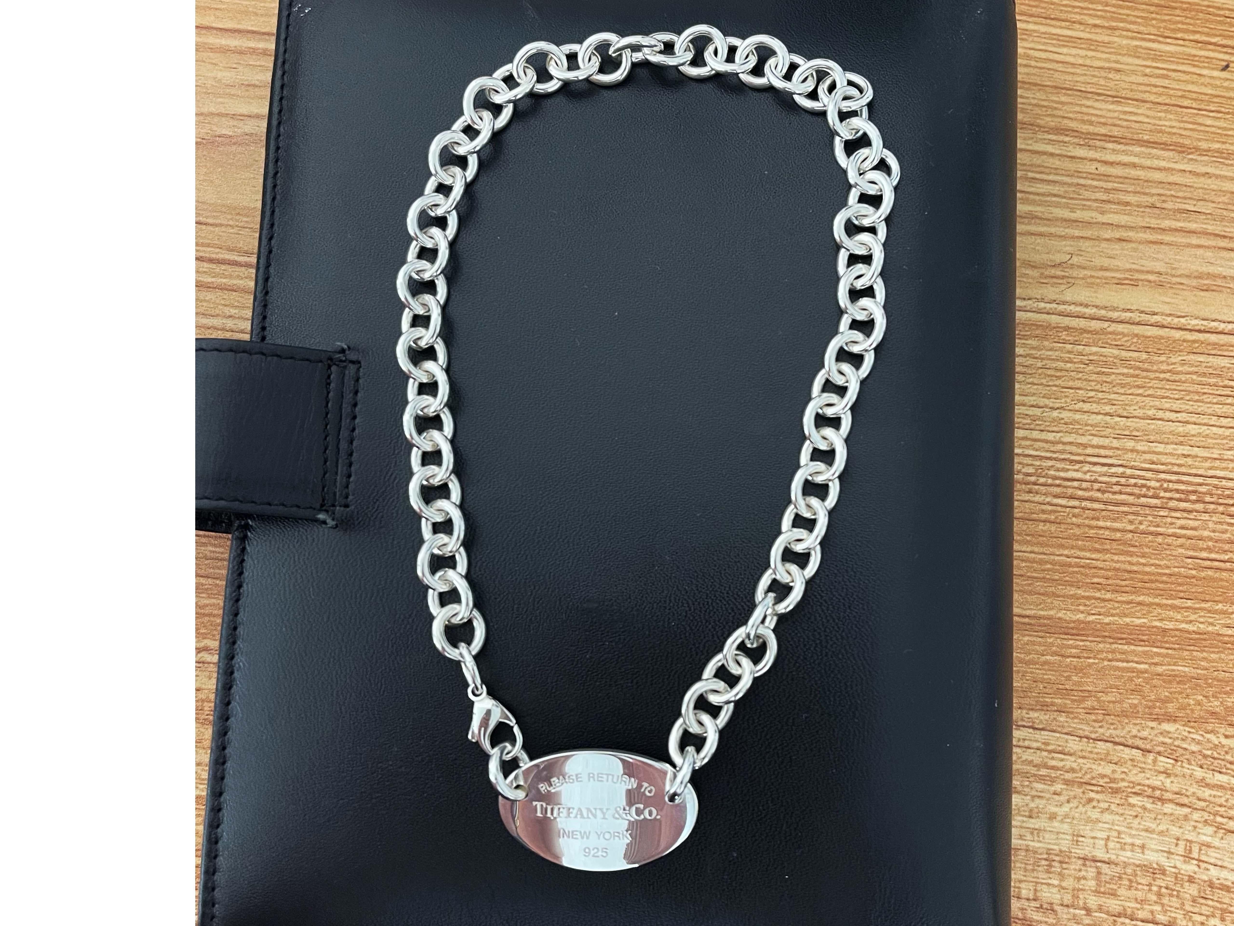 Please Return to Tiffany & Co. Oval Tag Necklace Sterling Silver In Excellent Condition In Honolulu, HI
