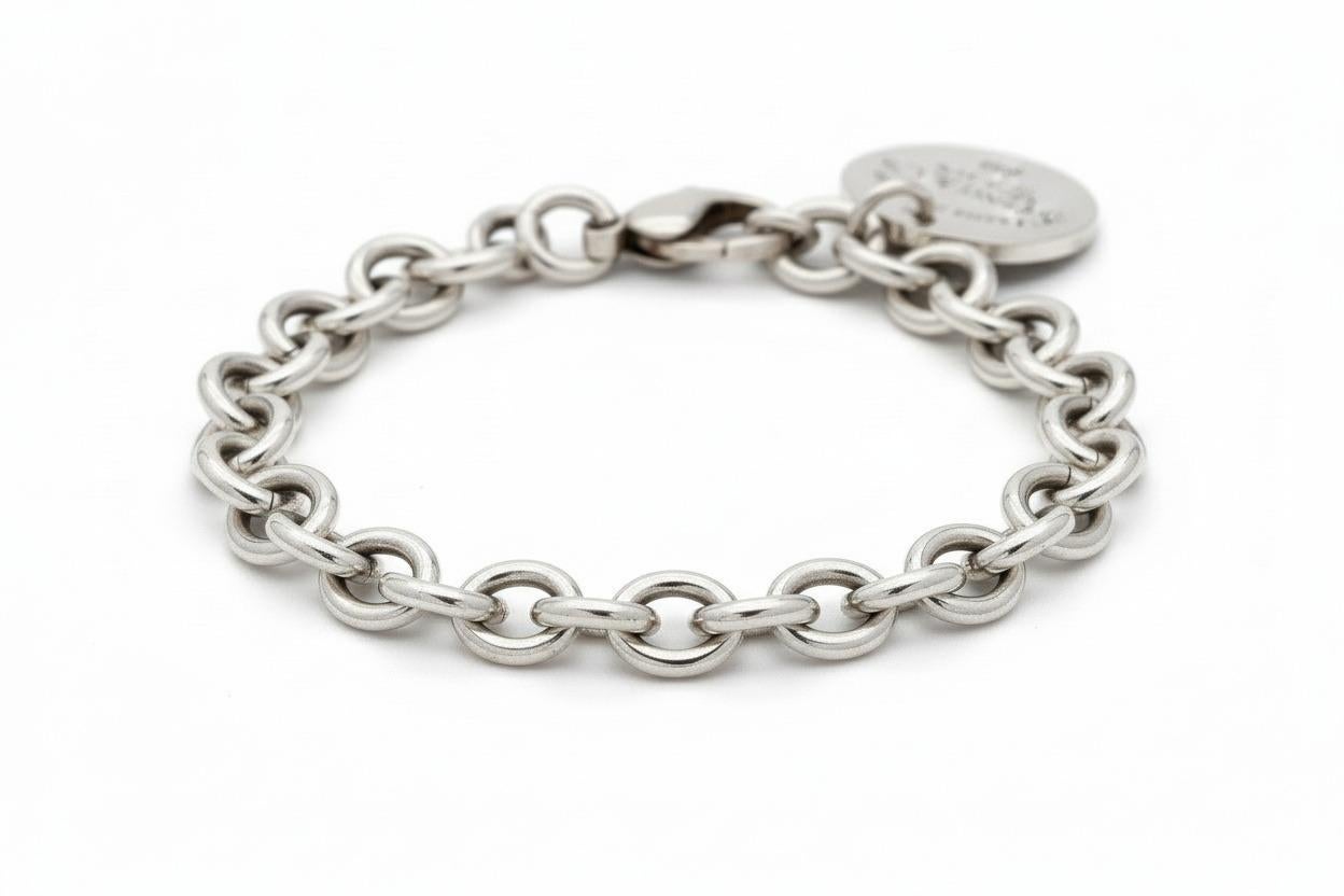 Torna a Bracciale Charm con Tag tondo Tiffany LARGE in argento 925 in vendita 2