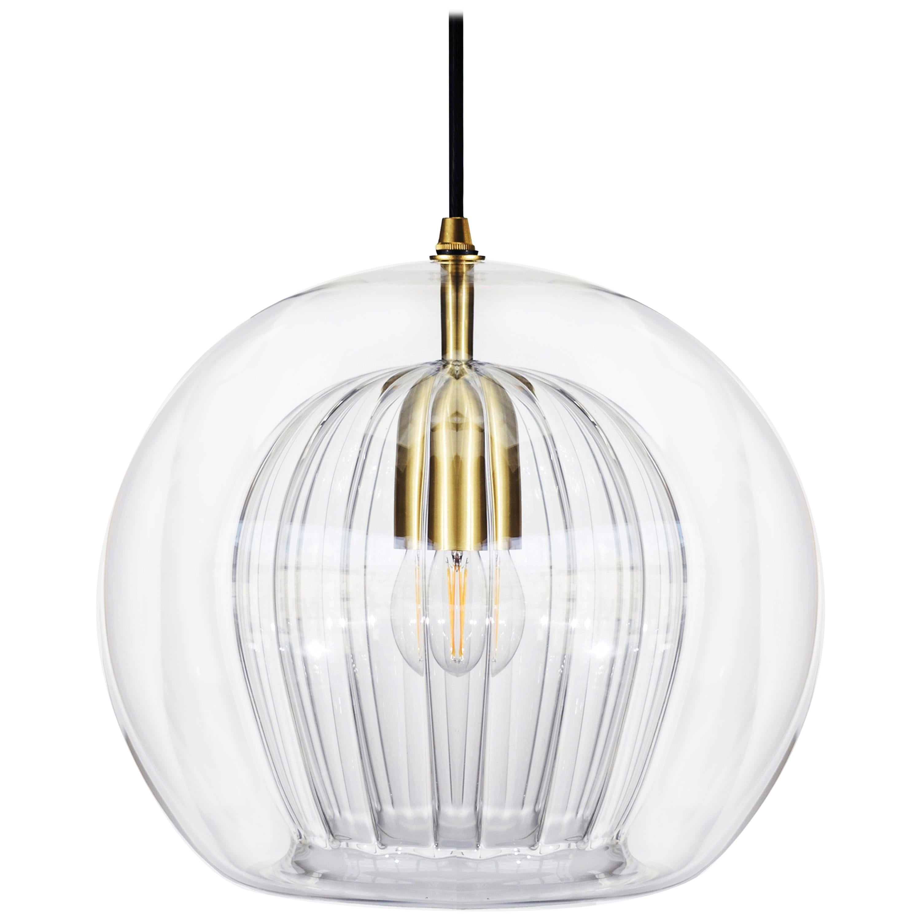 Petite lampe à suspension en cristal plié, verre côtelé transparent et laiton avec ampoule E26/27