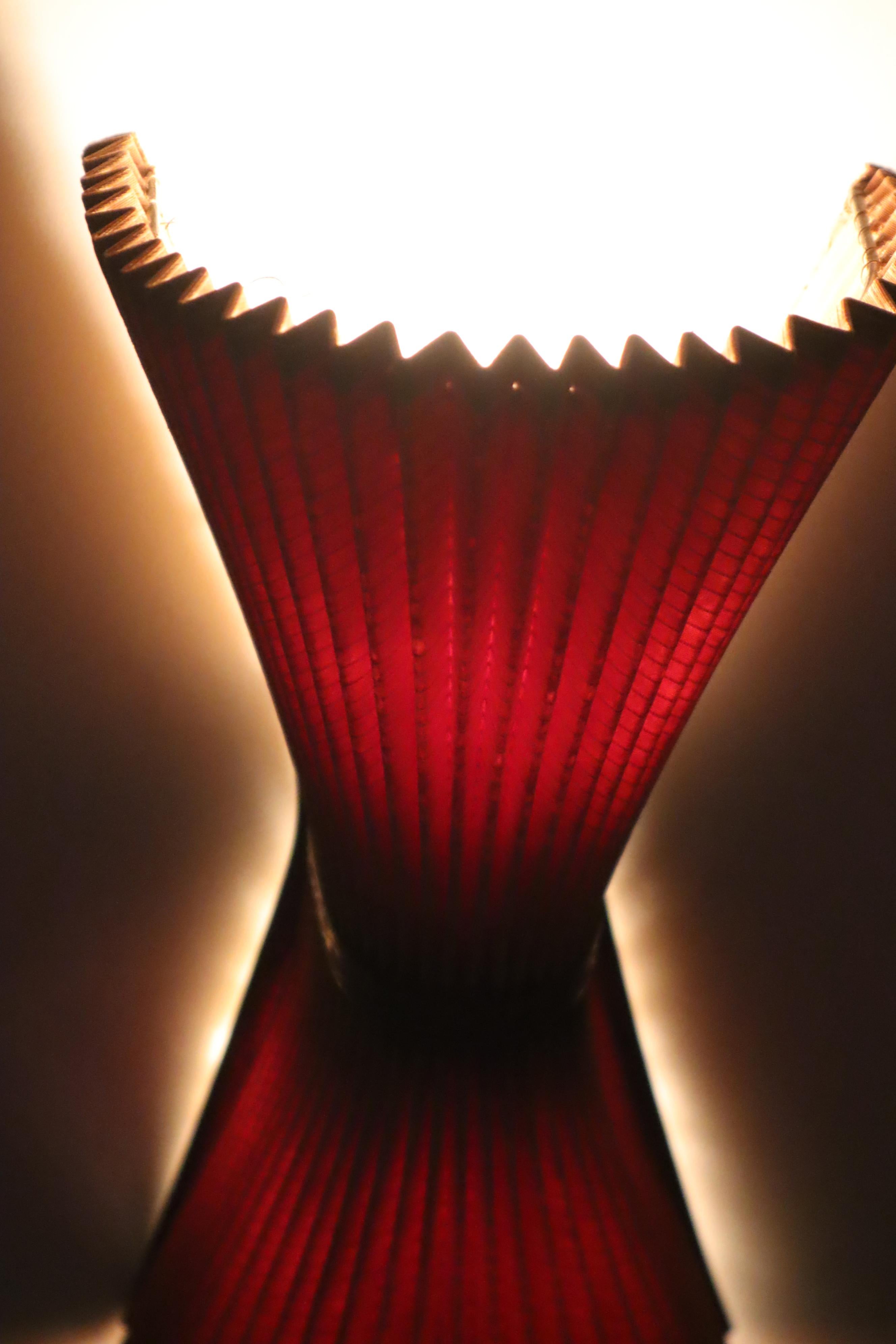 Pleated Mid-Century Wall Lamp in Old White and Brass , 1950s For Sale 7