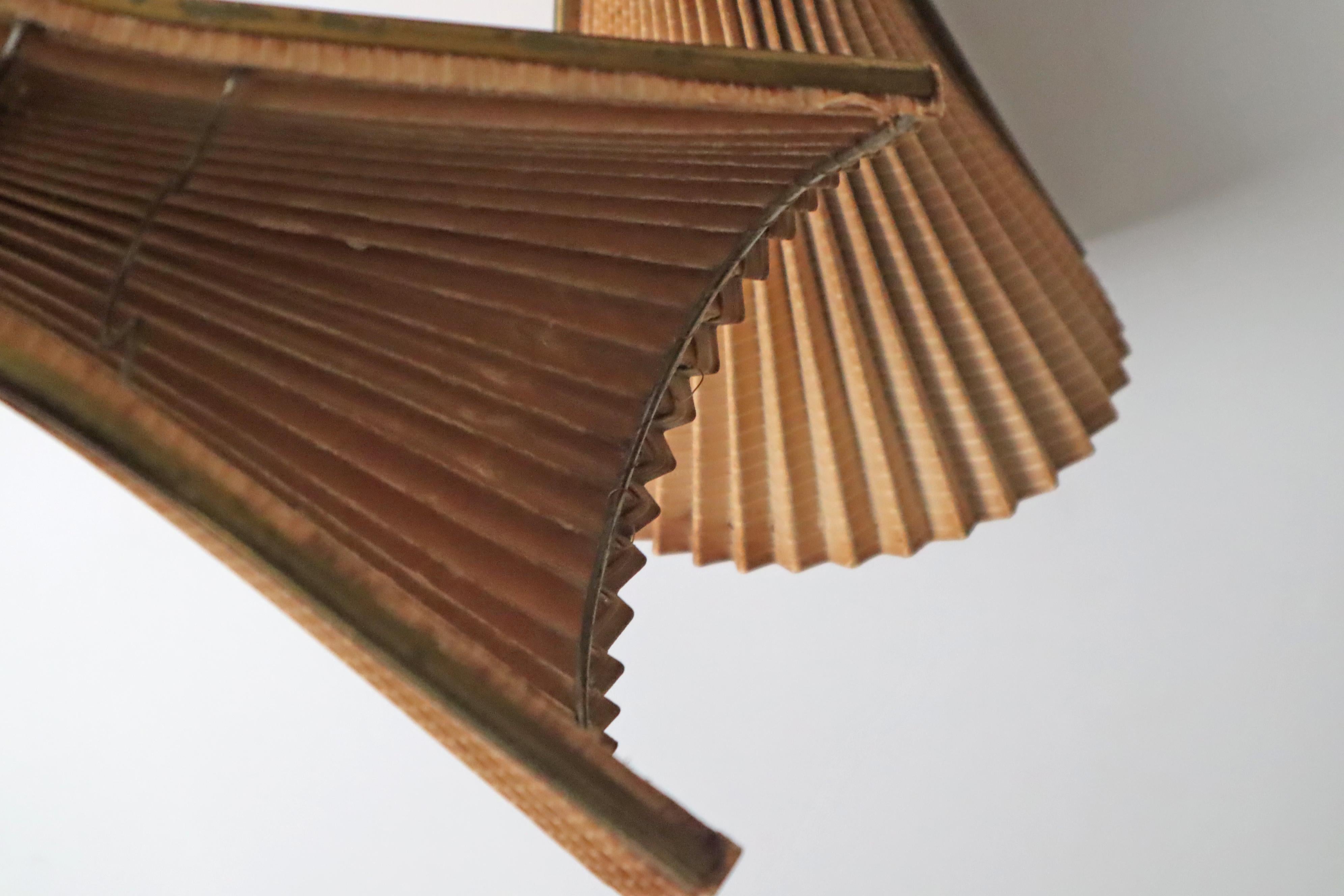 Pleated Mid-Century Wall Lamp in Old White and Brass , 1950s For Sale 10