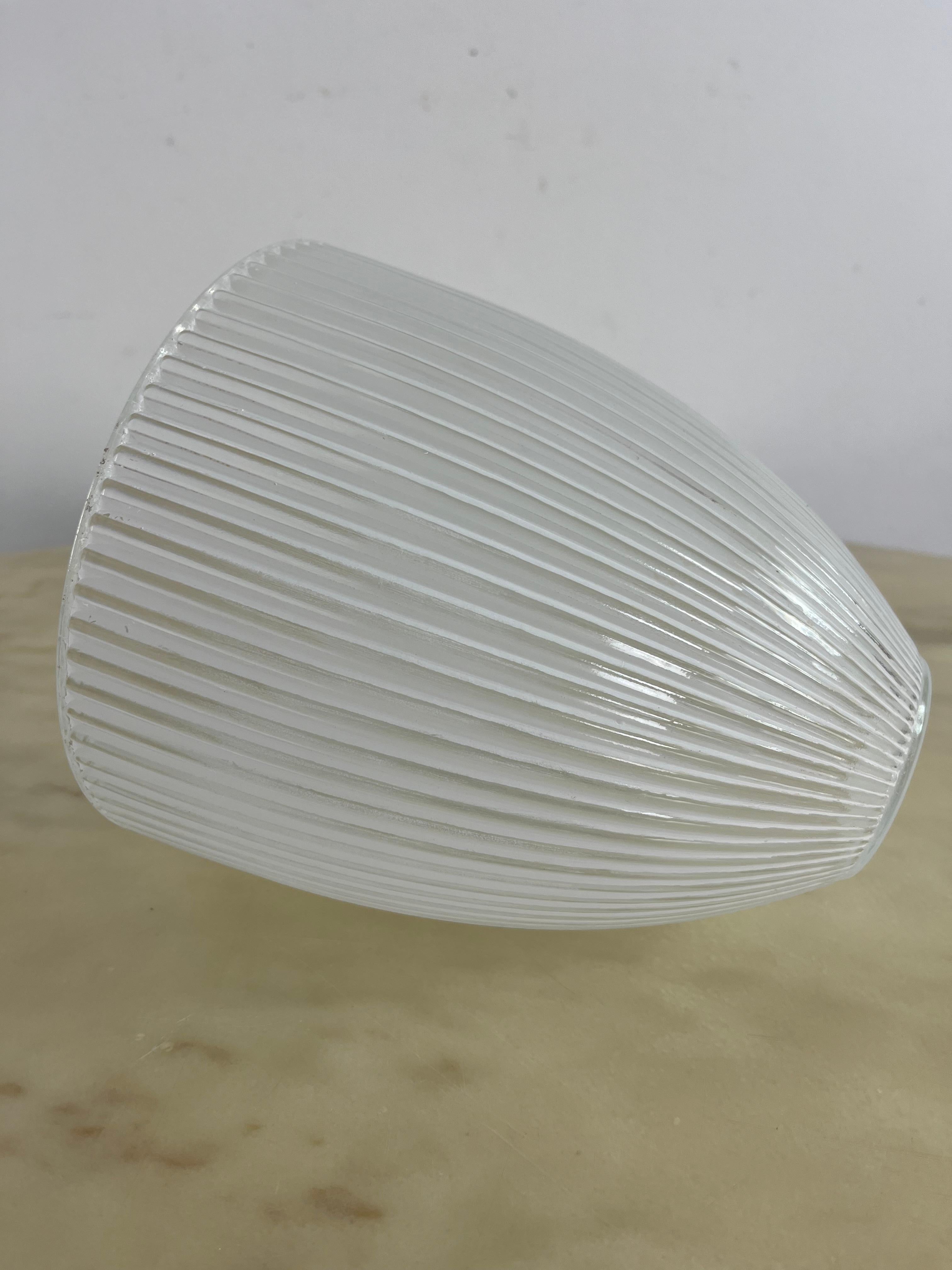 Vetro di Murano Vaso plissettato in vetro di Murano Maestri Muranesi 1960s in vendita
