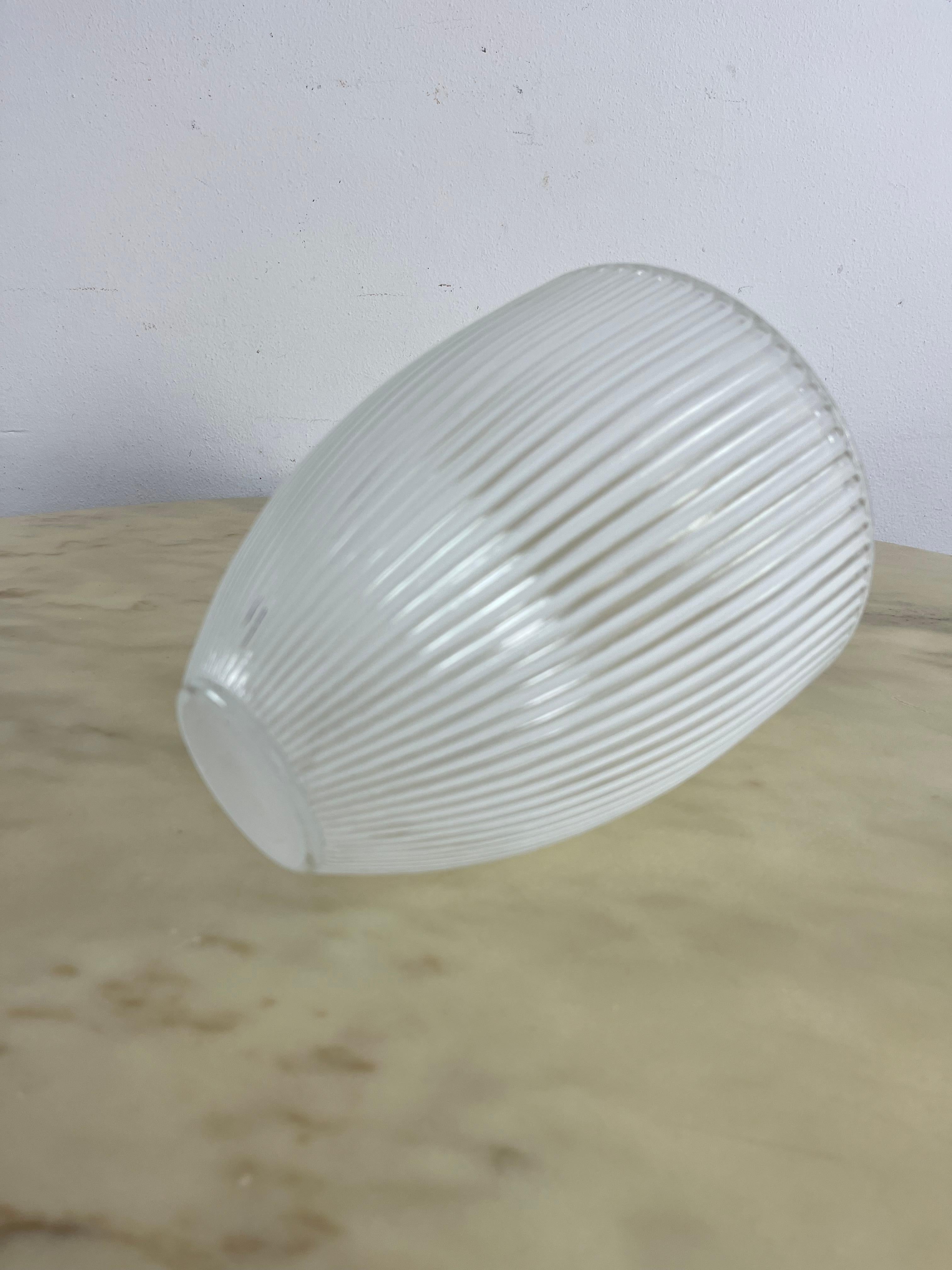 Vaso plissettato in vetro di Murano Maestri Muranesi 1960s in vendita 1