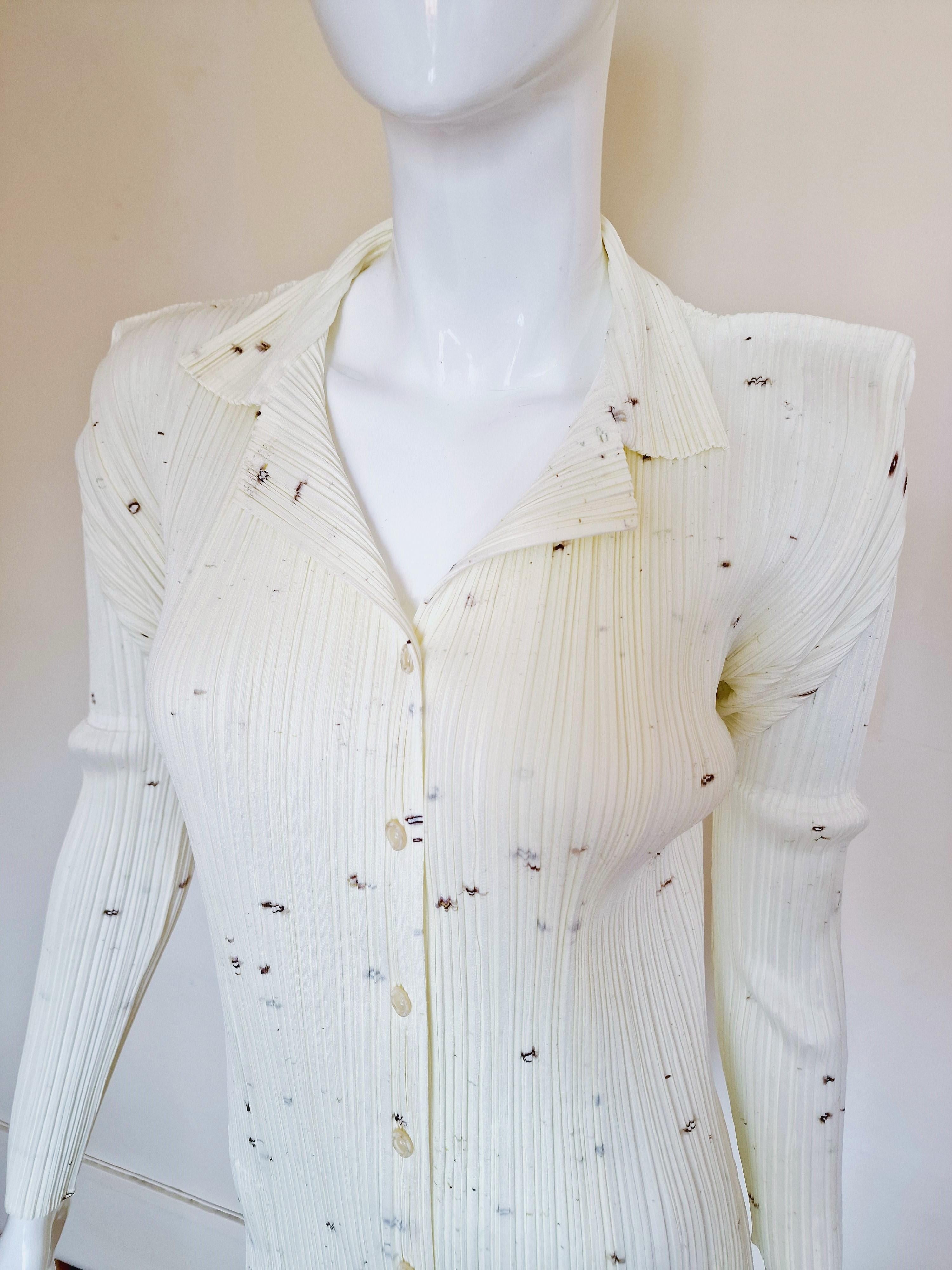   Pleats Please By Issey Miyake Limited Guest Artist Cai Guo-Qiang Jacket  Dress For Sale 13
