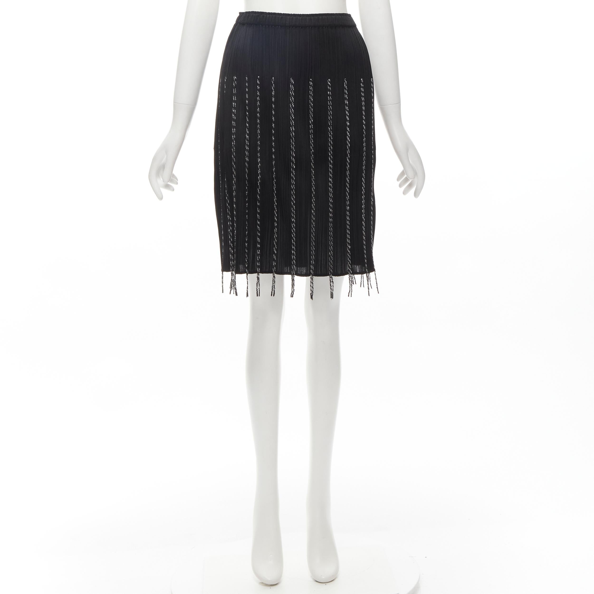 PLEATS PLEASE ISSEY MIYAKE black plisse pleated white fringe trim skirt JP3 L For Sale 4