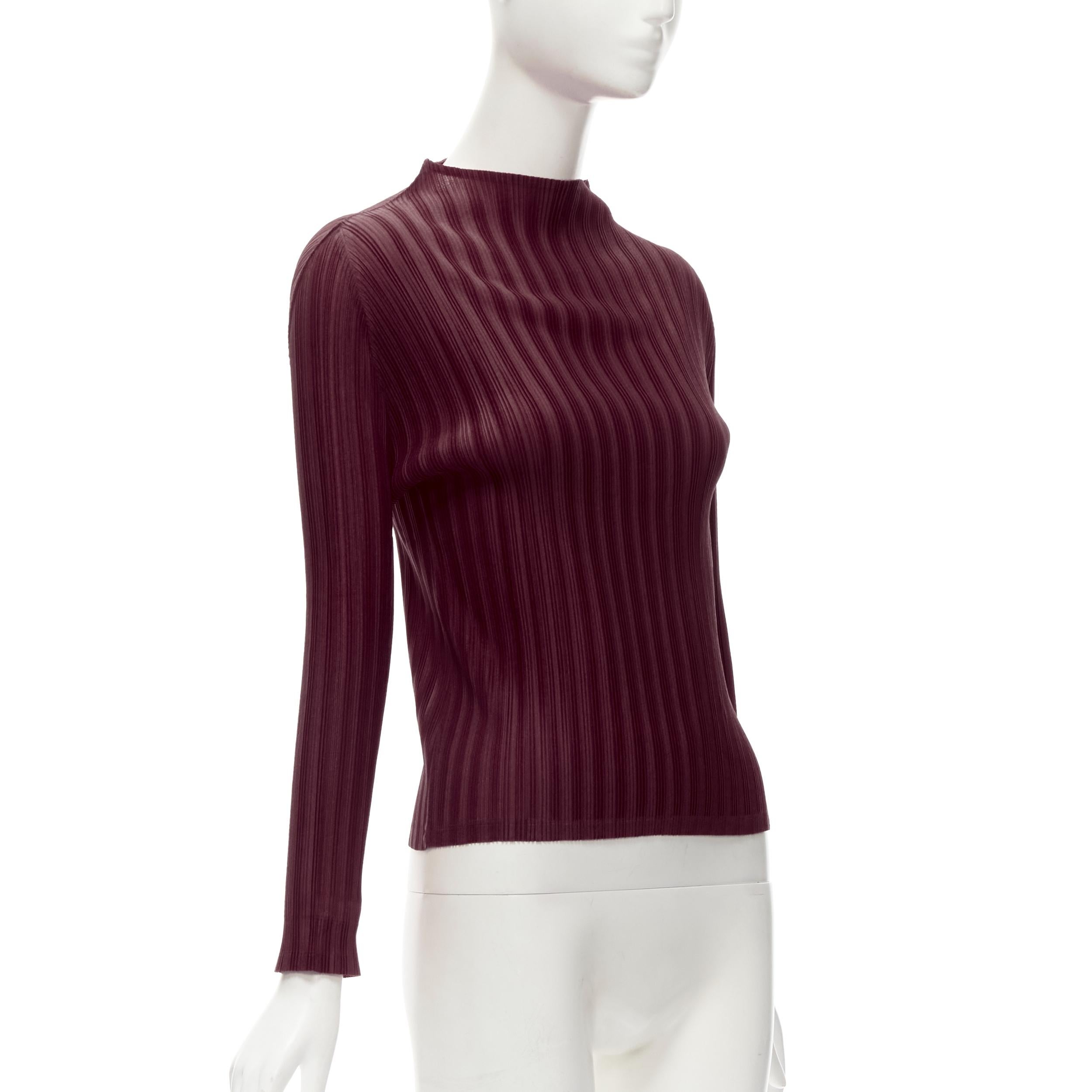 PLEATS PLEASE ISSEY MIYAKE burgundy pleated plisse mock collar top JP3 L In Excellent Condition In Hong Kong, NT