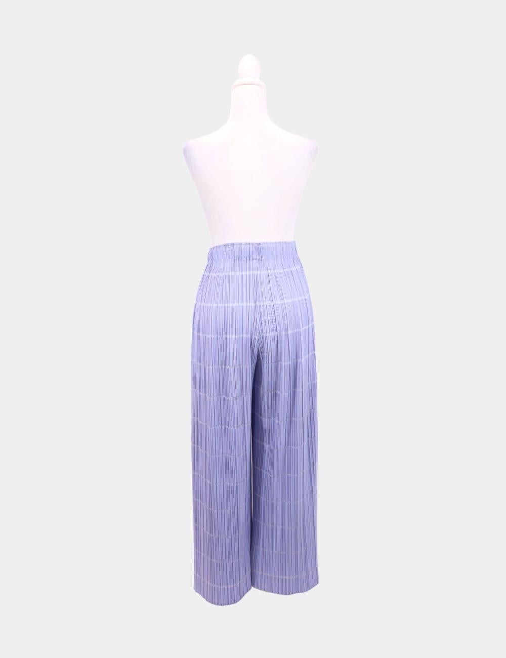 Pleats Please - EU 38 / 3 / M Púrpura en venta